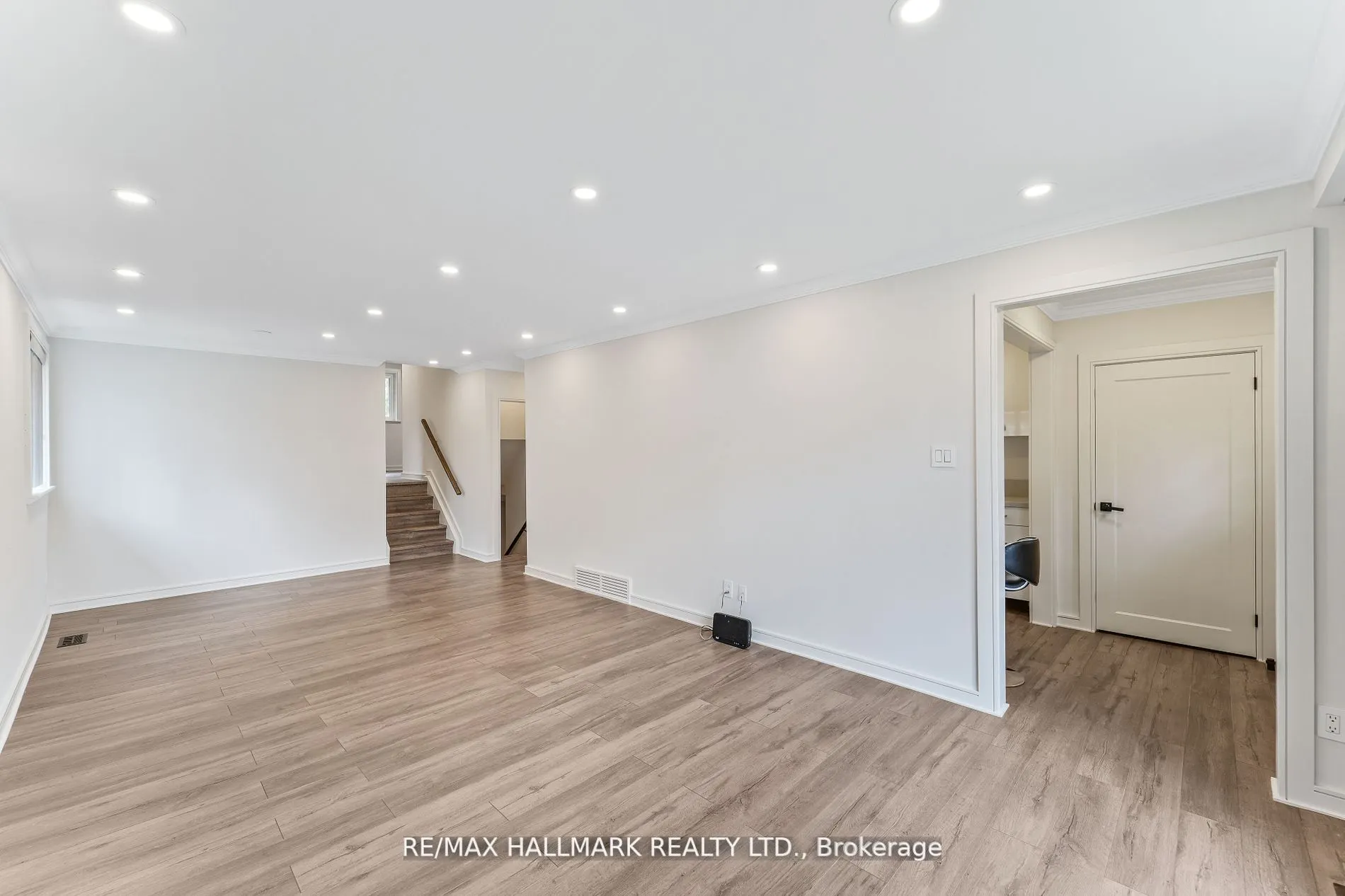 52 Drysdale Crescent