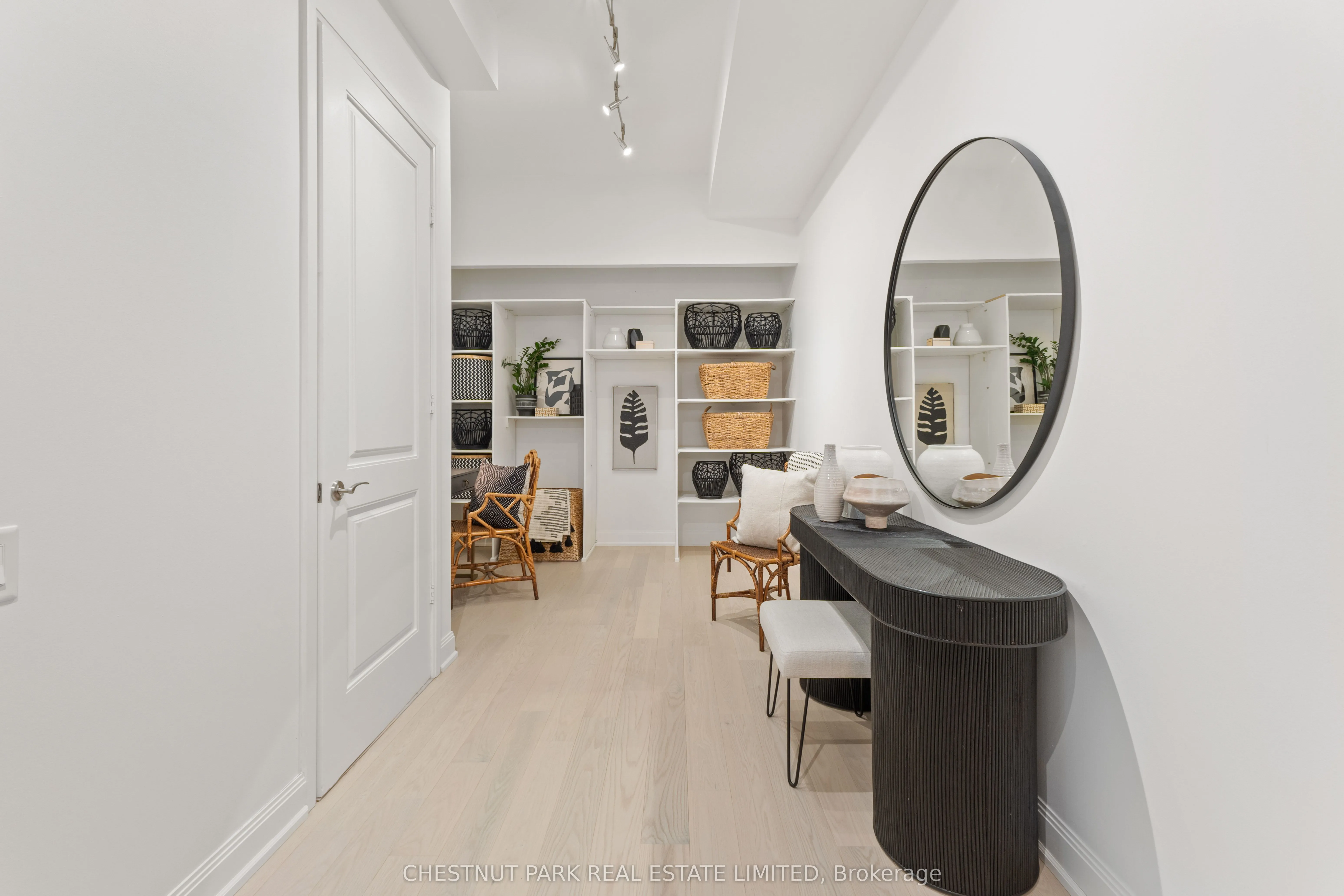 2181 Yonge Street, #311