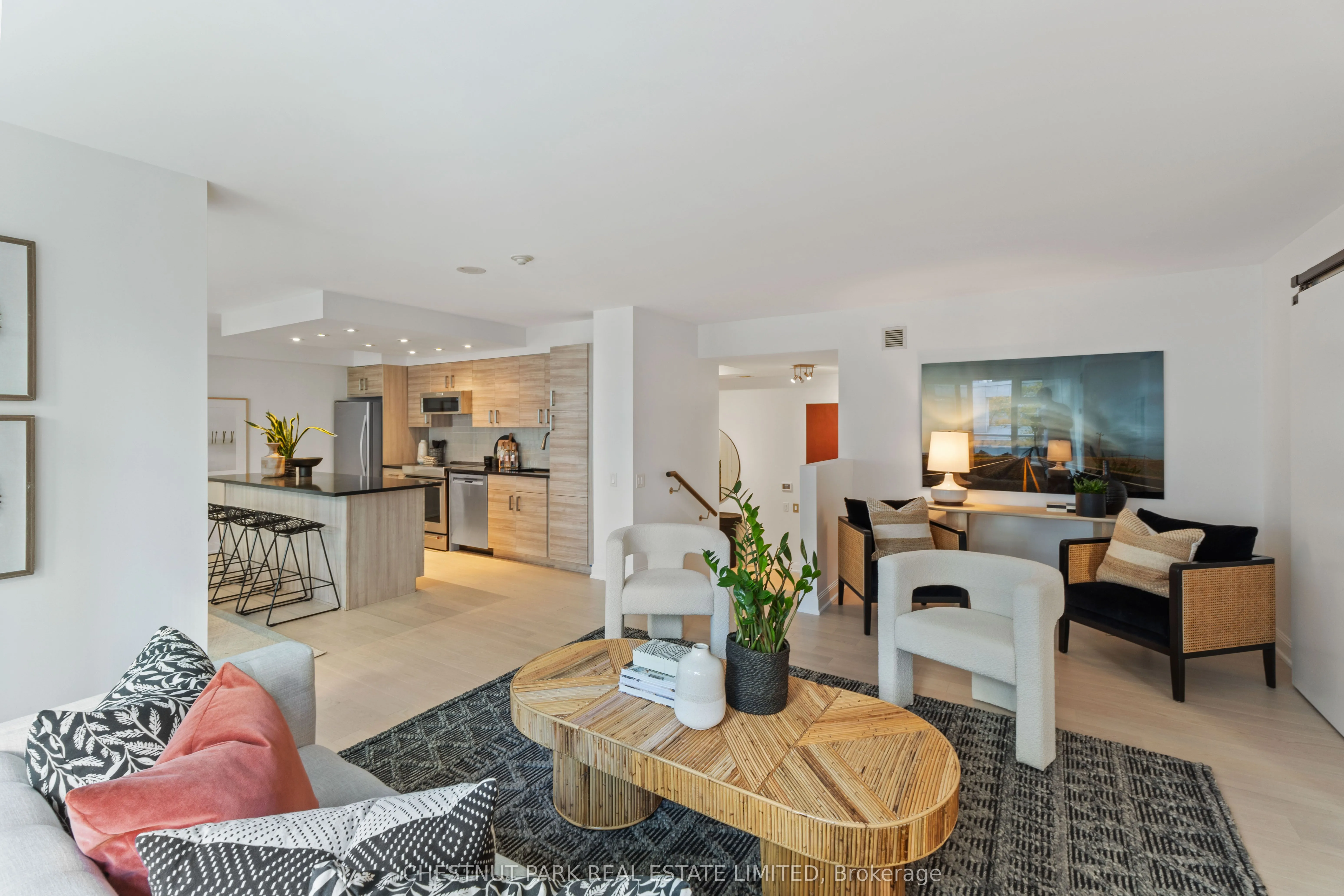 2181 Yonge Street, #311