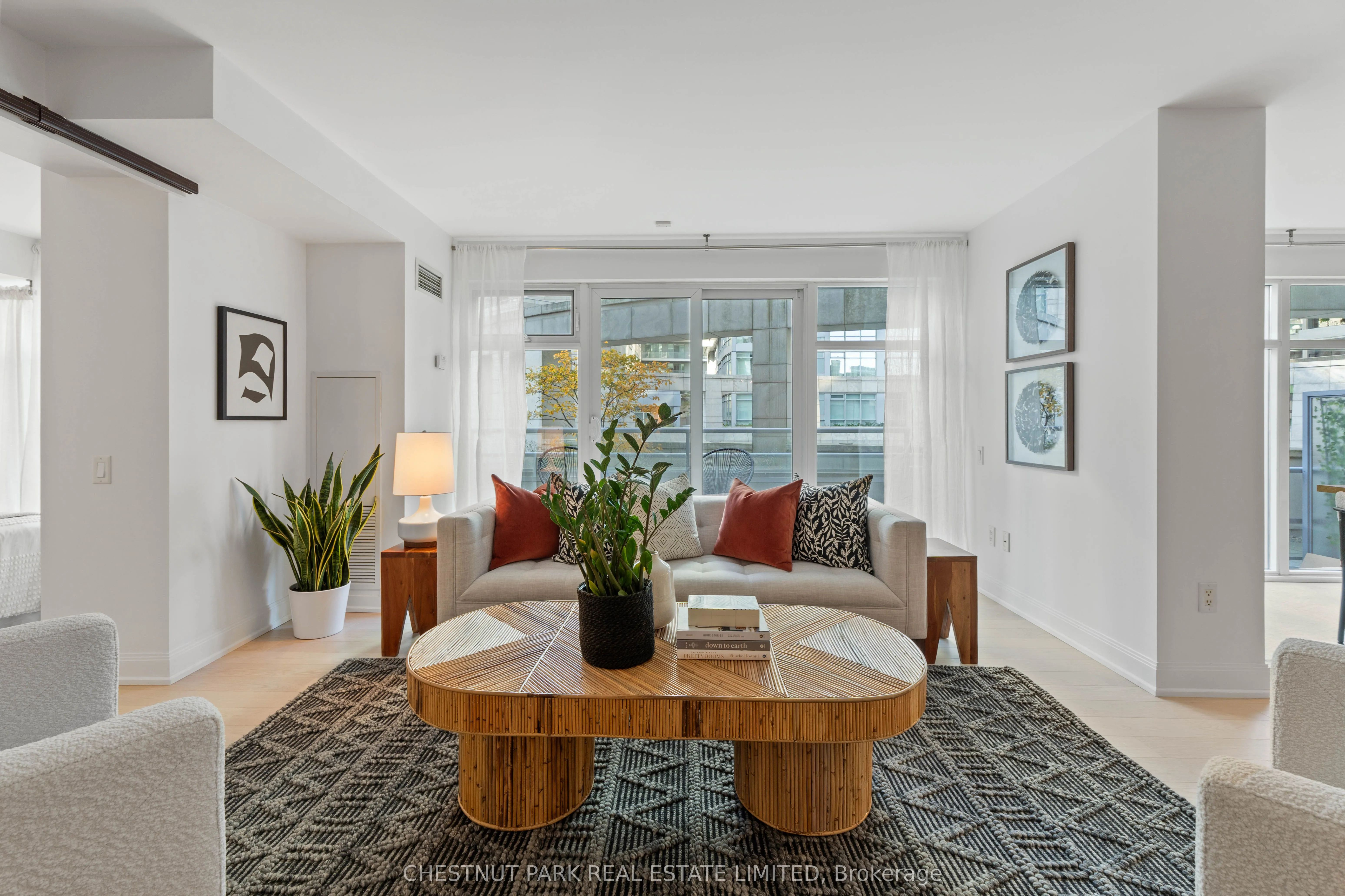 2181 Yonge Street, #311