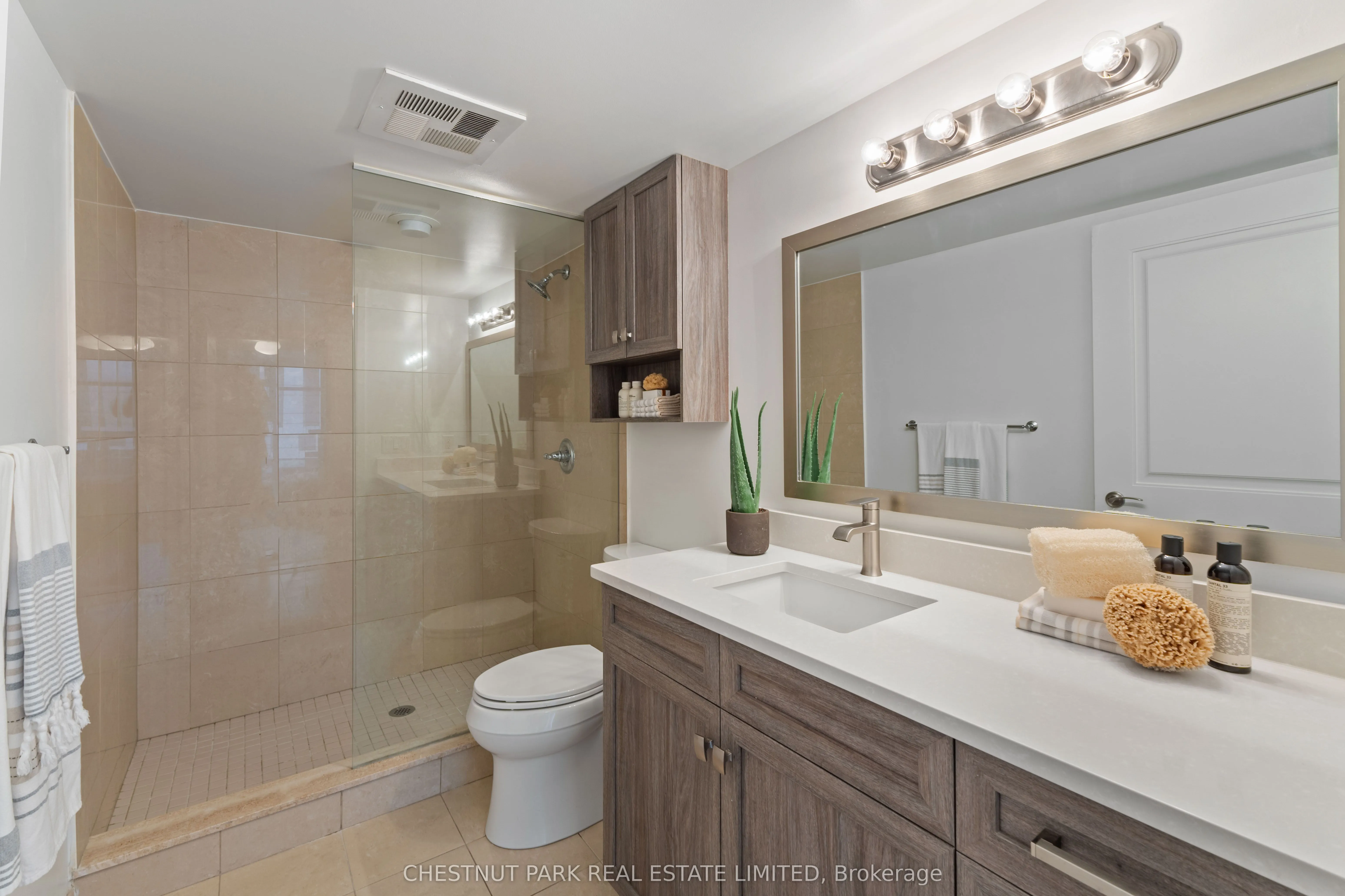 2181 Yonge Street, #311