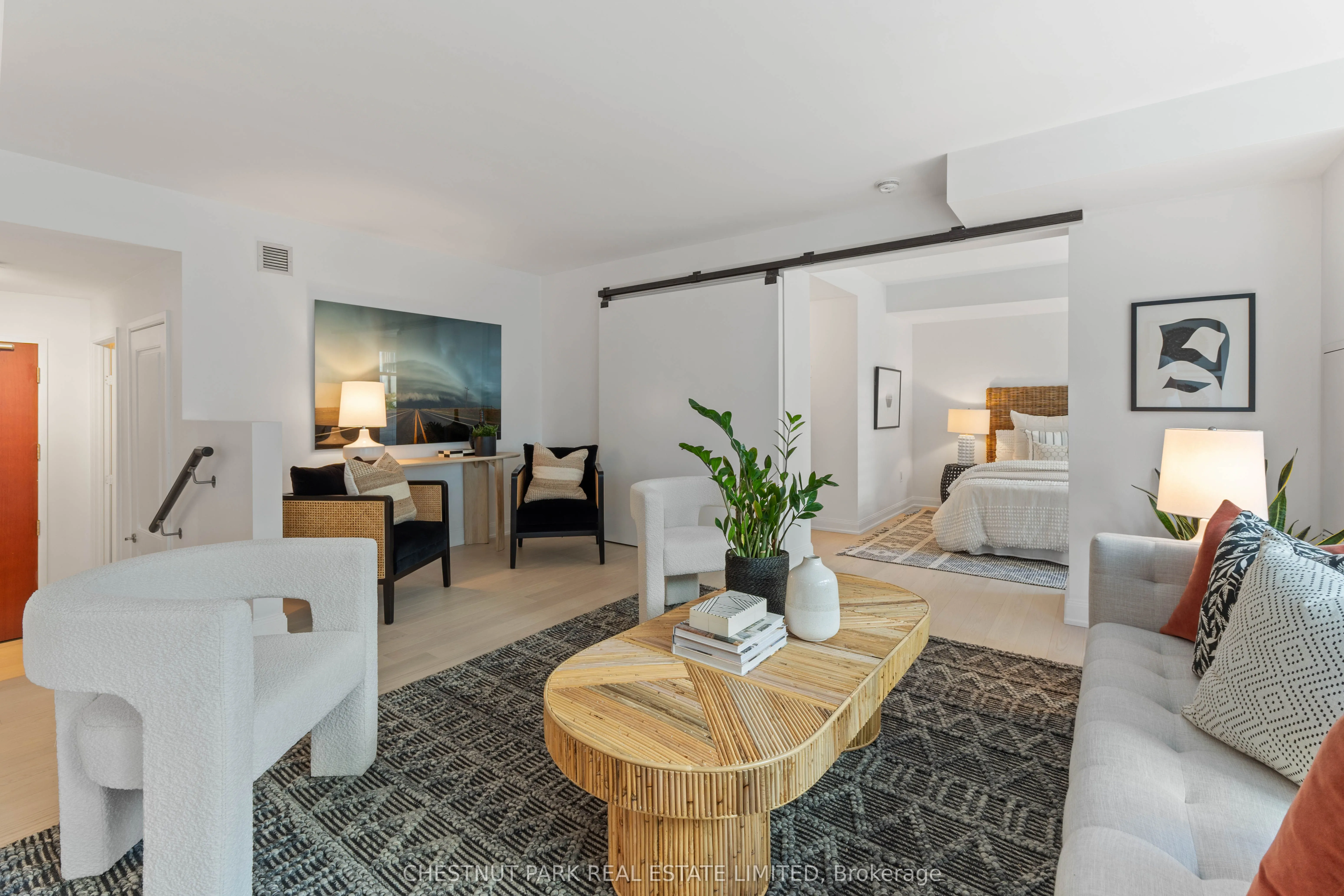 2181 Yonge Street, #311