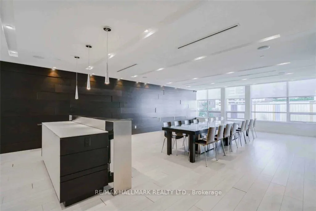 55 Regent Park Boulevard, #911