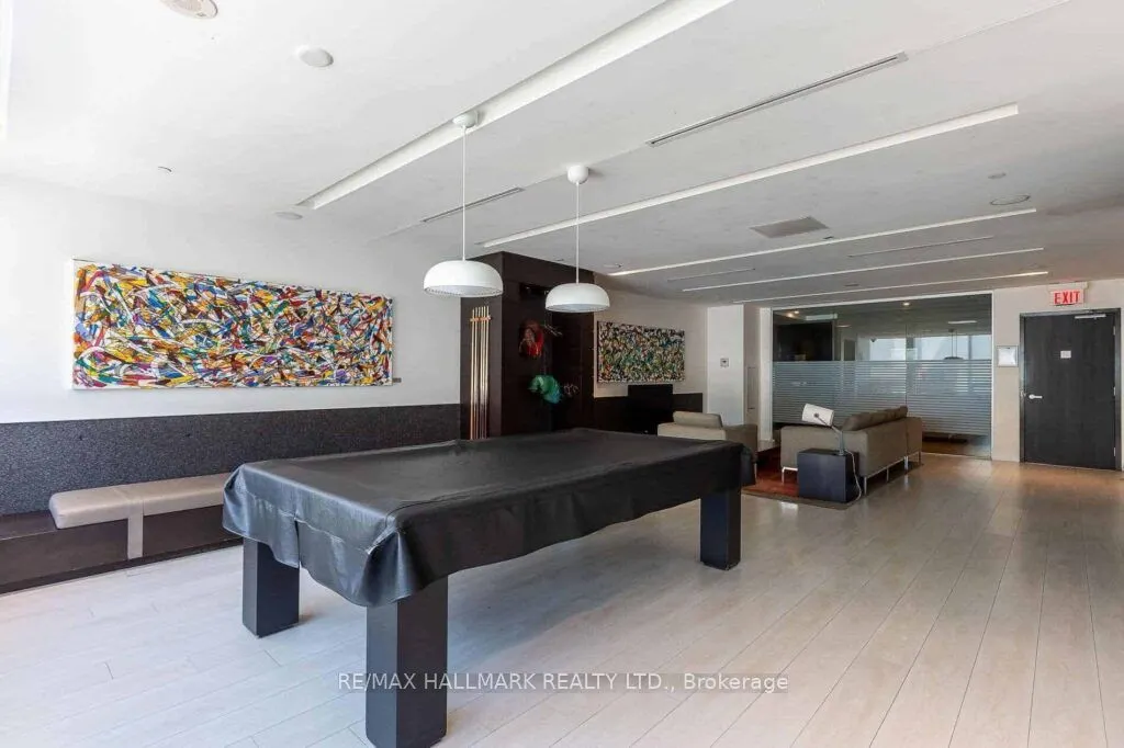 55 Regent Park Boulevard, #911