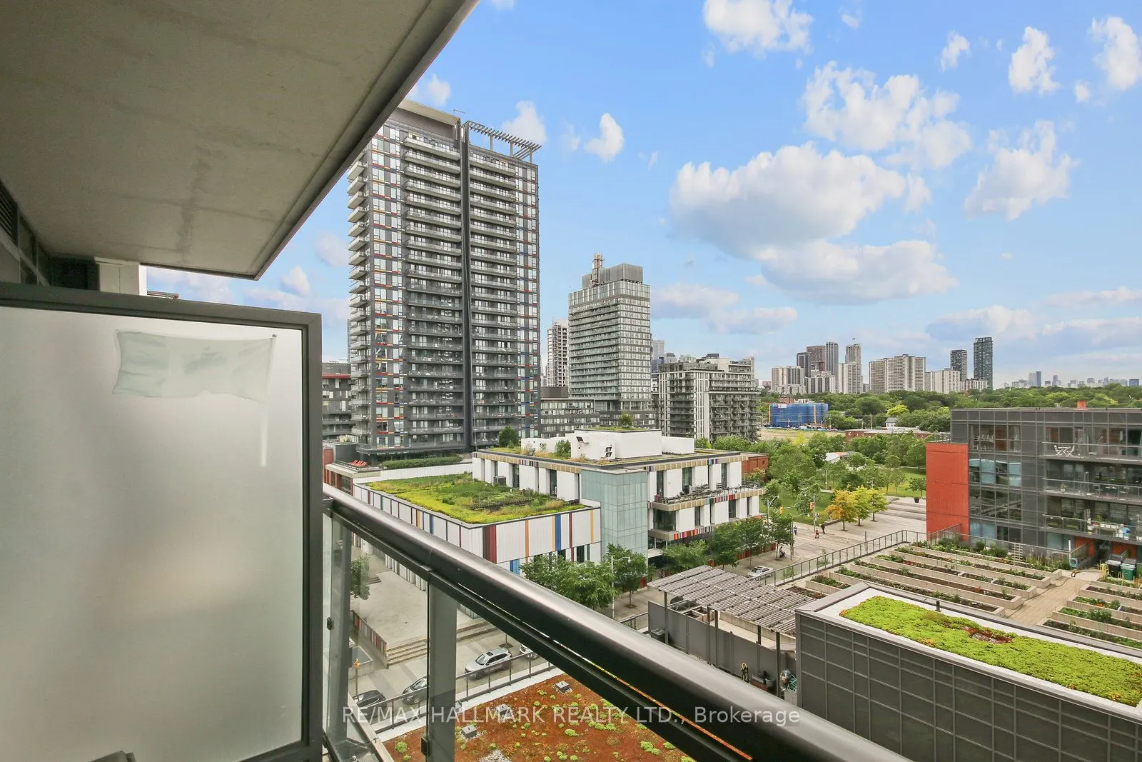 55 Regent Park Boulevard, #911