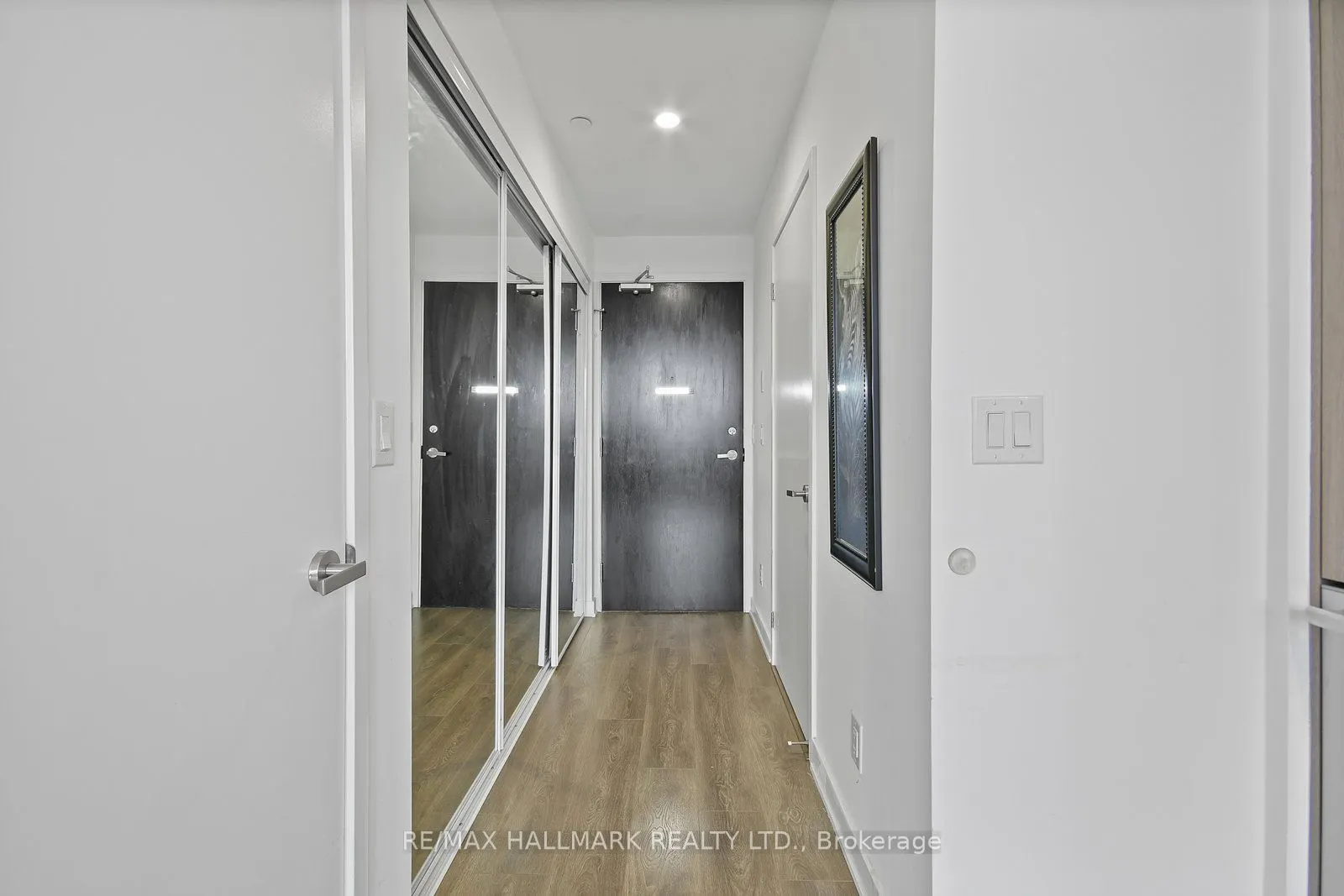 55 Regent Park Boulevard, #911