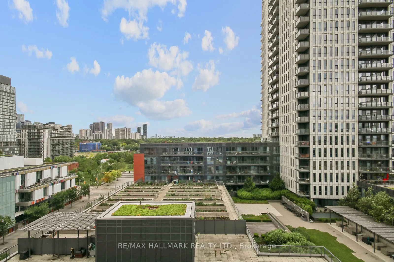 55 Regent Park Boulevard, #911