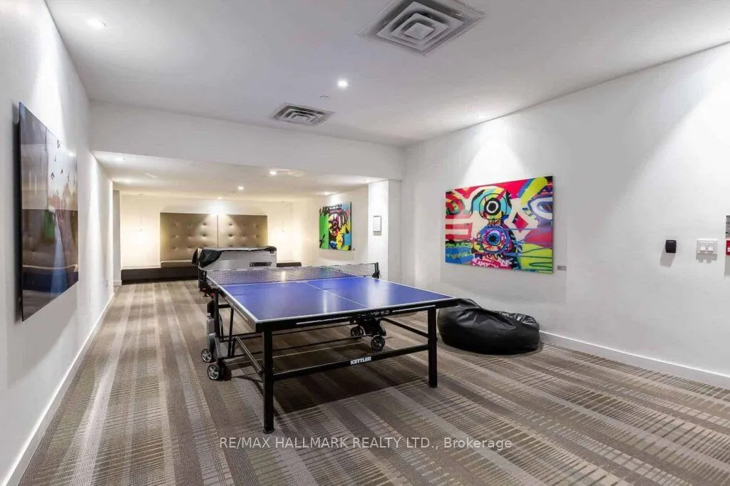 55 Regent Park Boulevard, #911