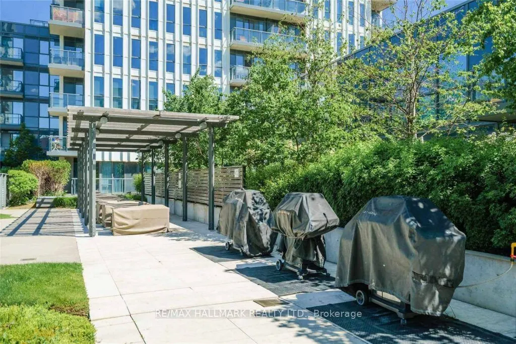 55 Regent Park Boulevard, #911