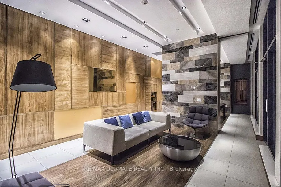 75 The Donway Way, #503