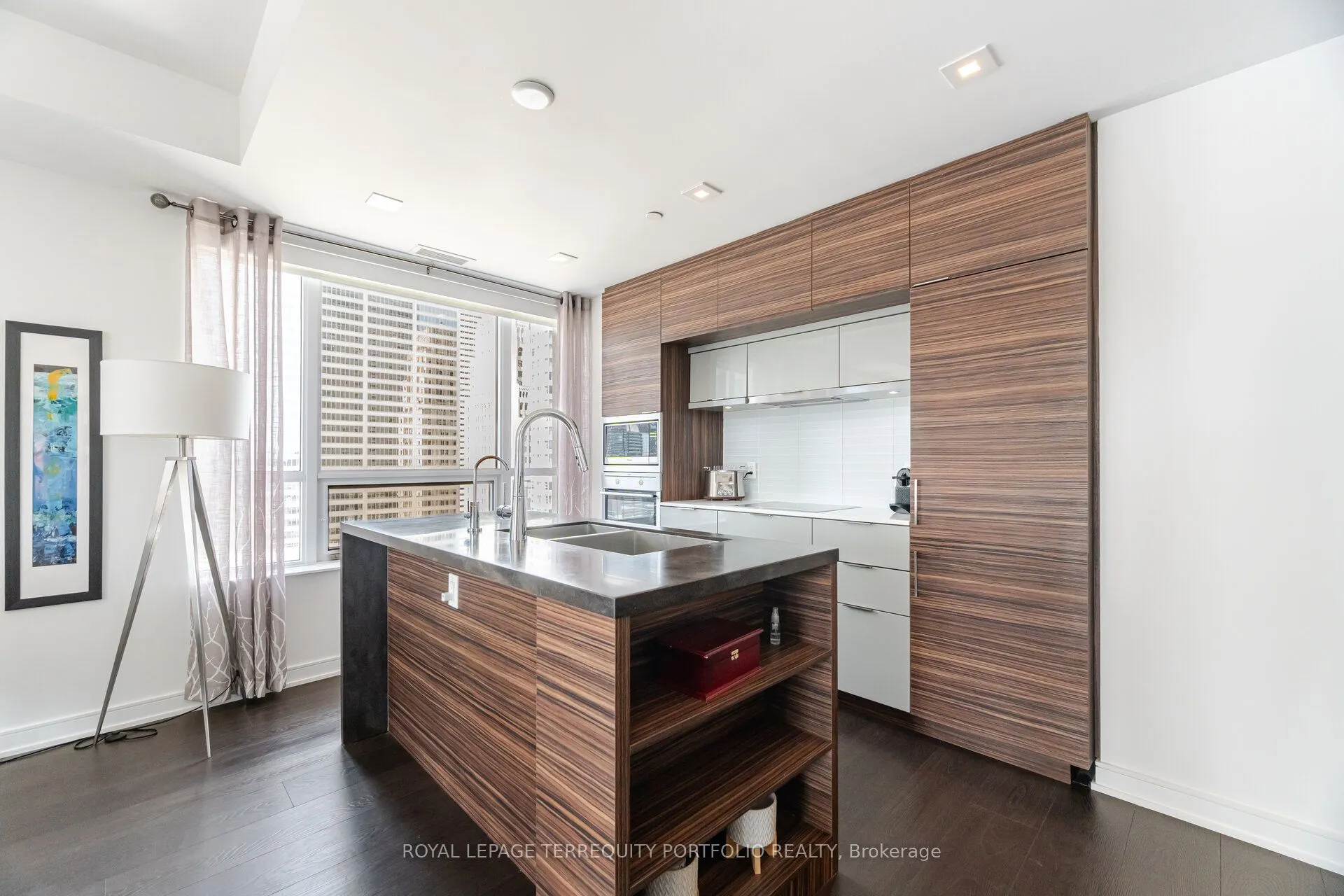 88 Scott Street, #2509