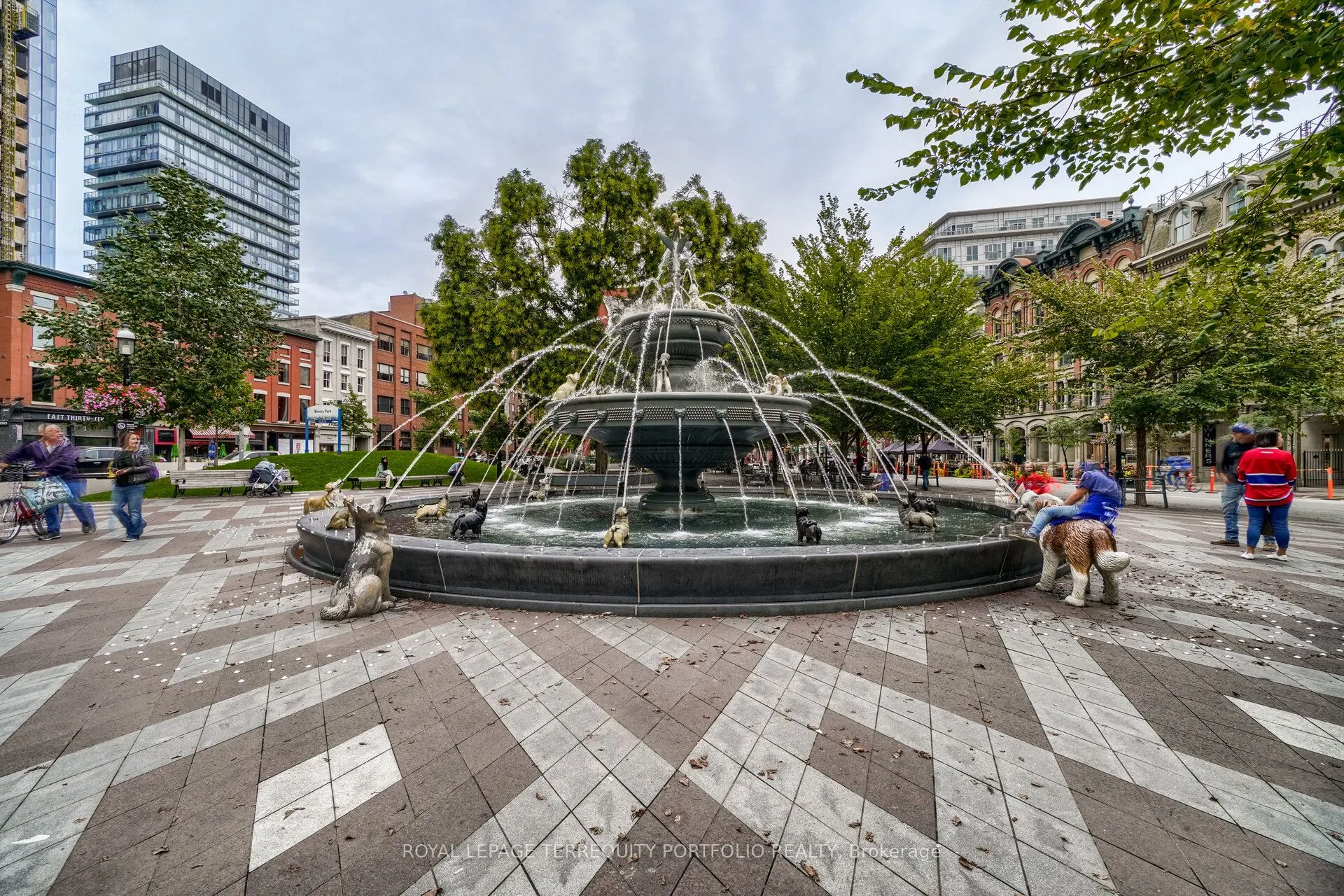 88 Scott Street, #2509
