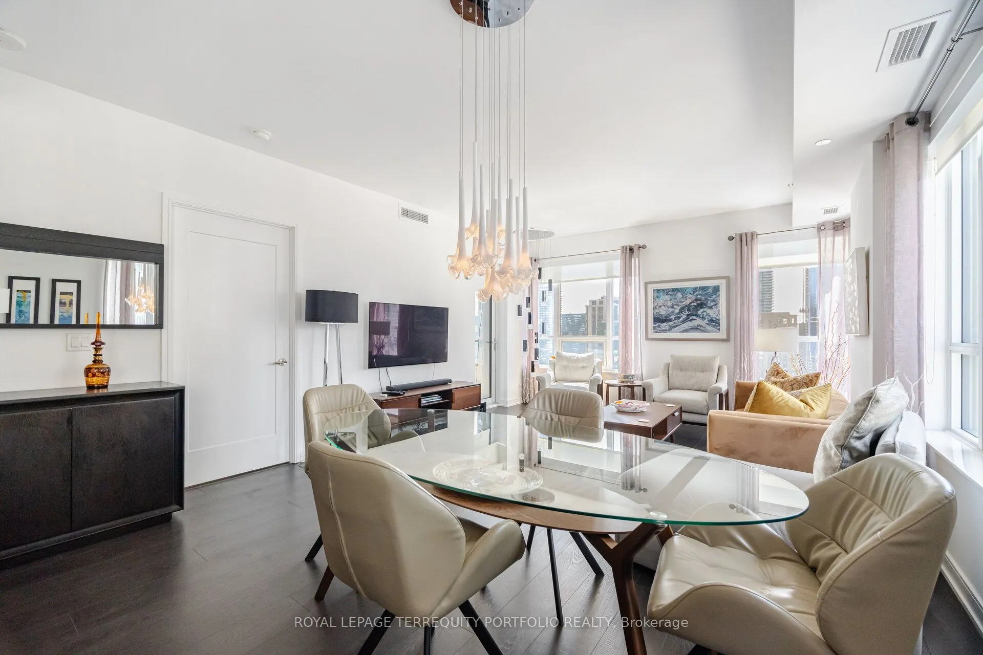 88 Scott Street, #2509