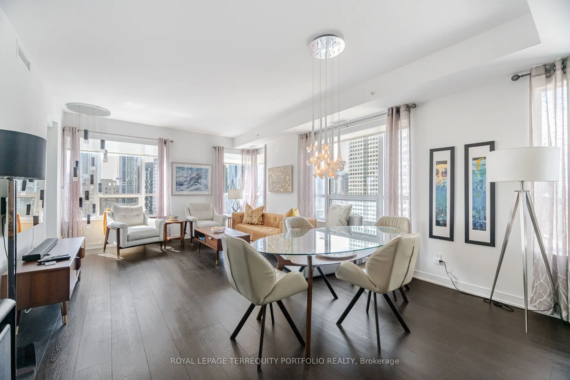 88 Scott Street, #2509