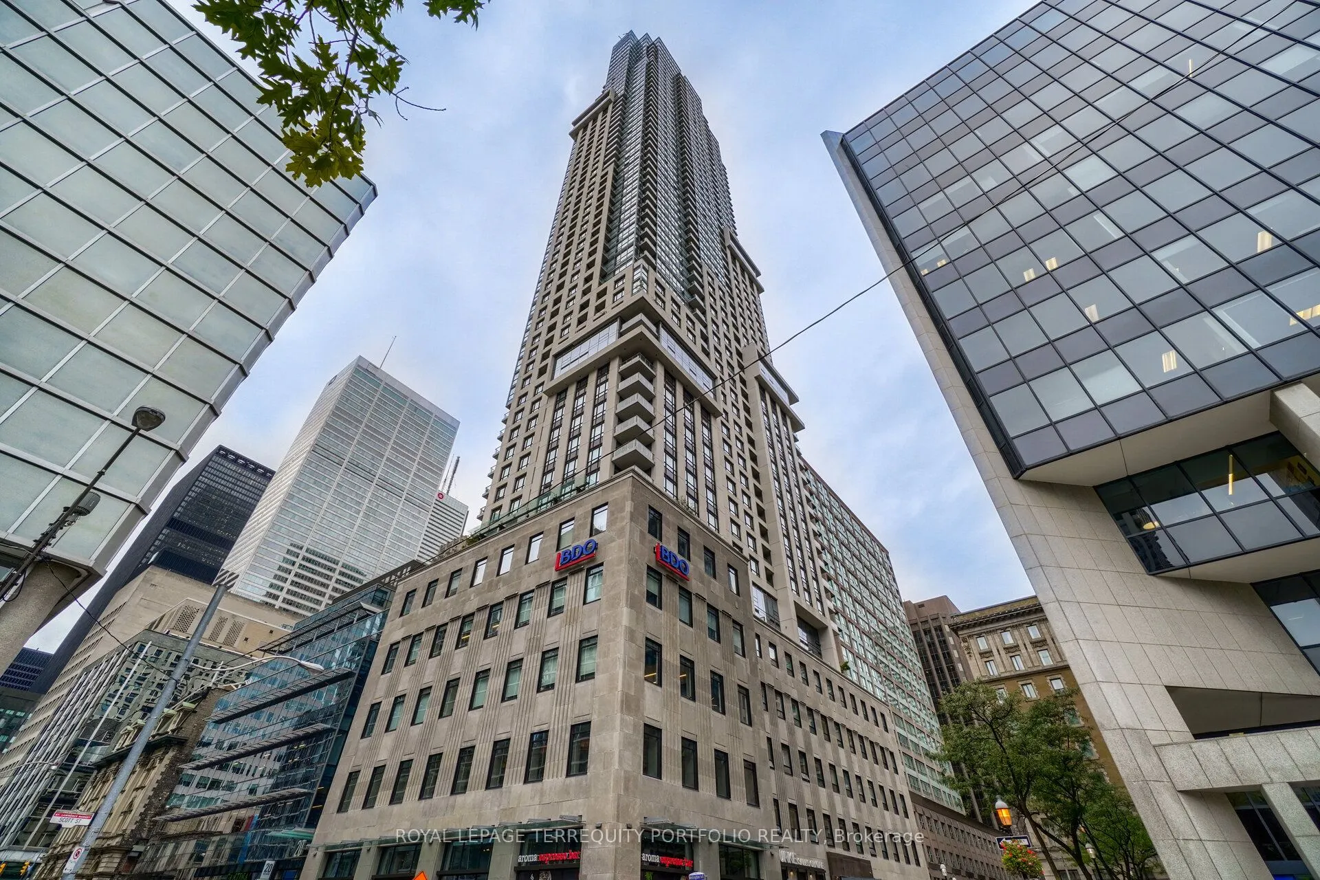 88 Scott Street, #2509