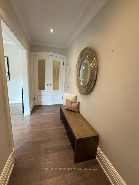93 Douglas Crescent, #14
