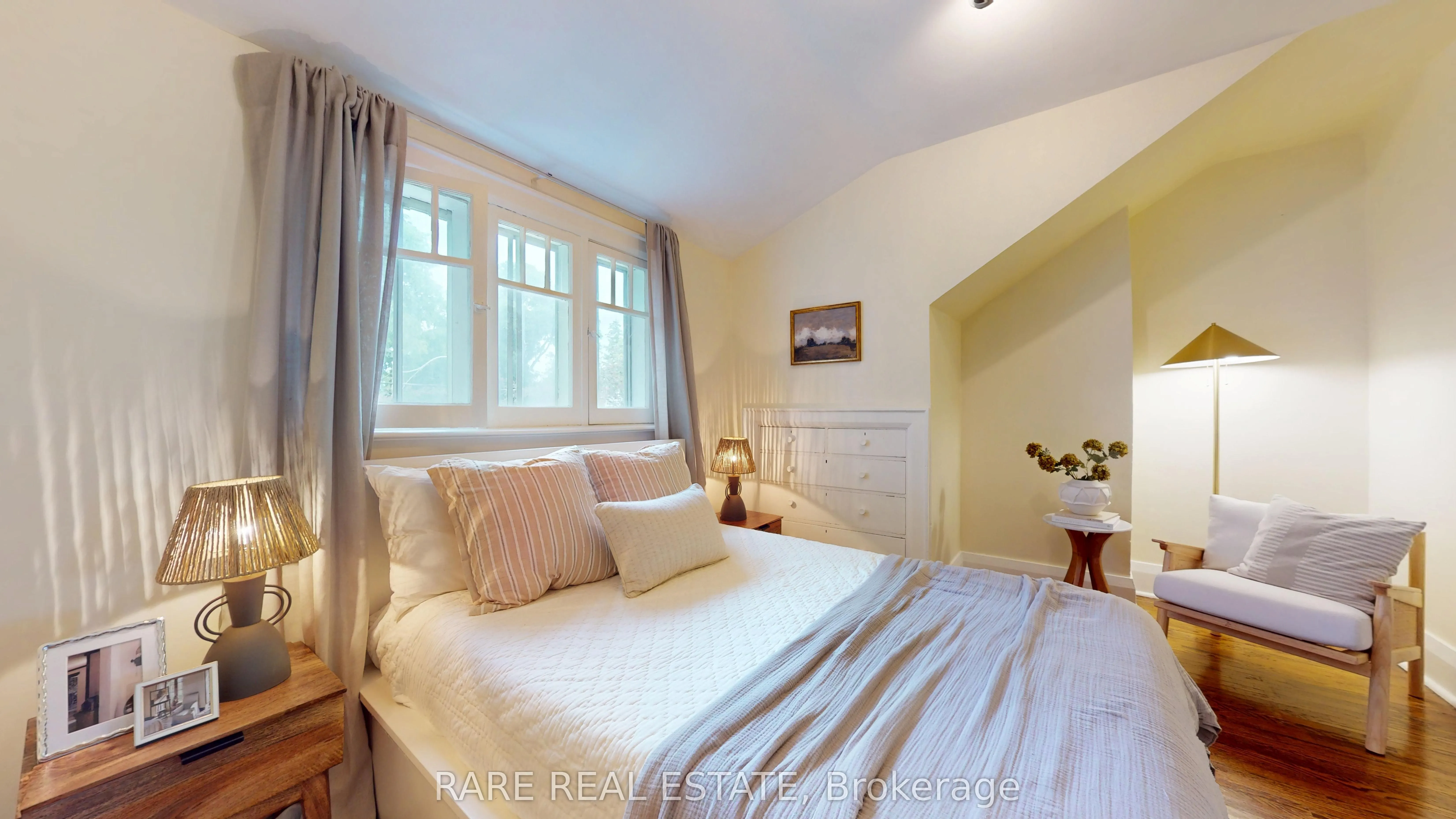 81 Bowood Avenue