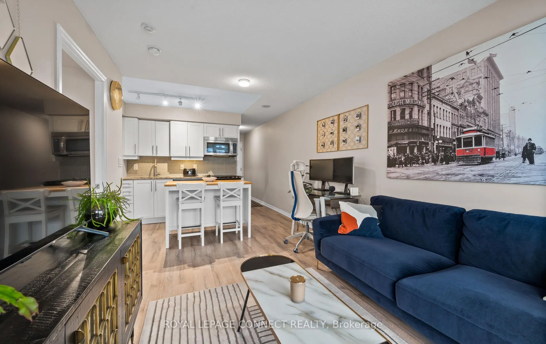 38 Grand Magazine Street, #2031