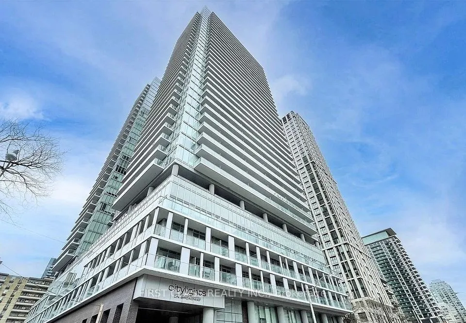 195 Redpath Avenue, #3306