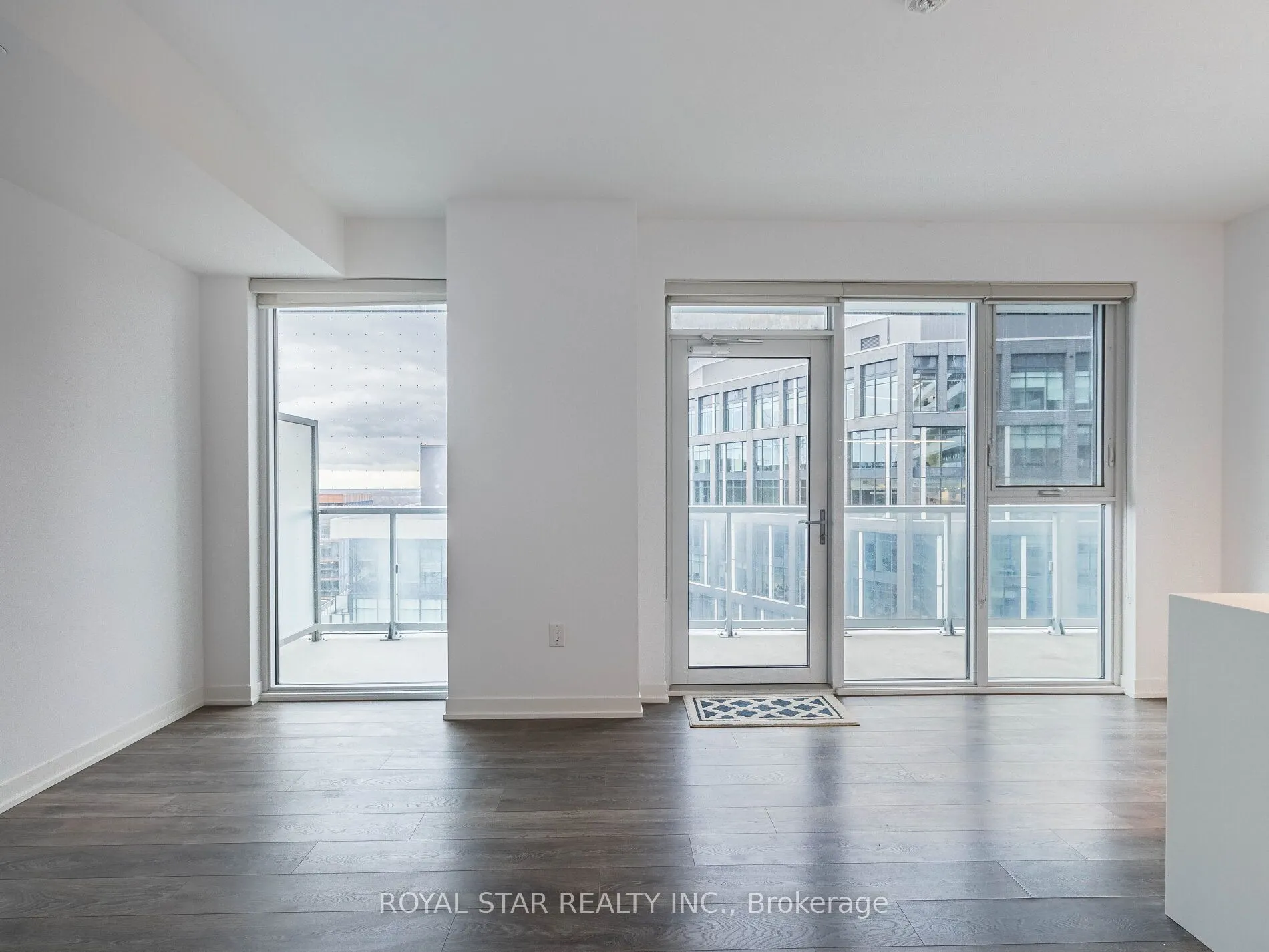 20 Richardson Street, #1305
