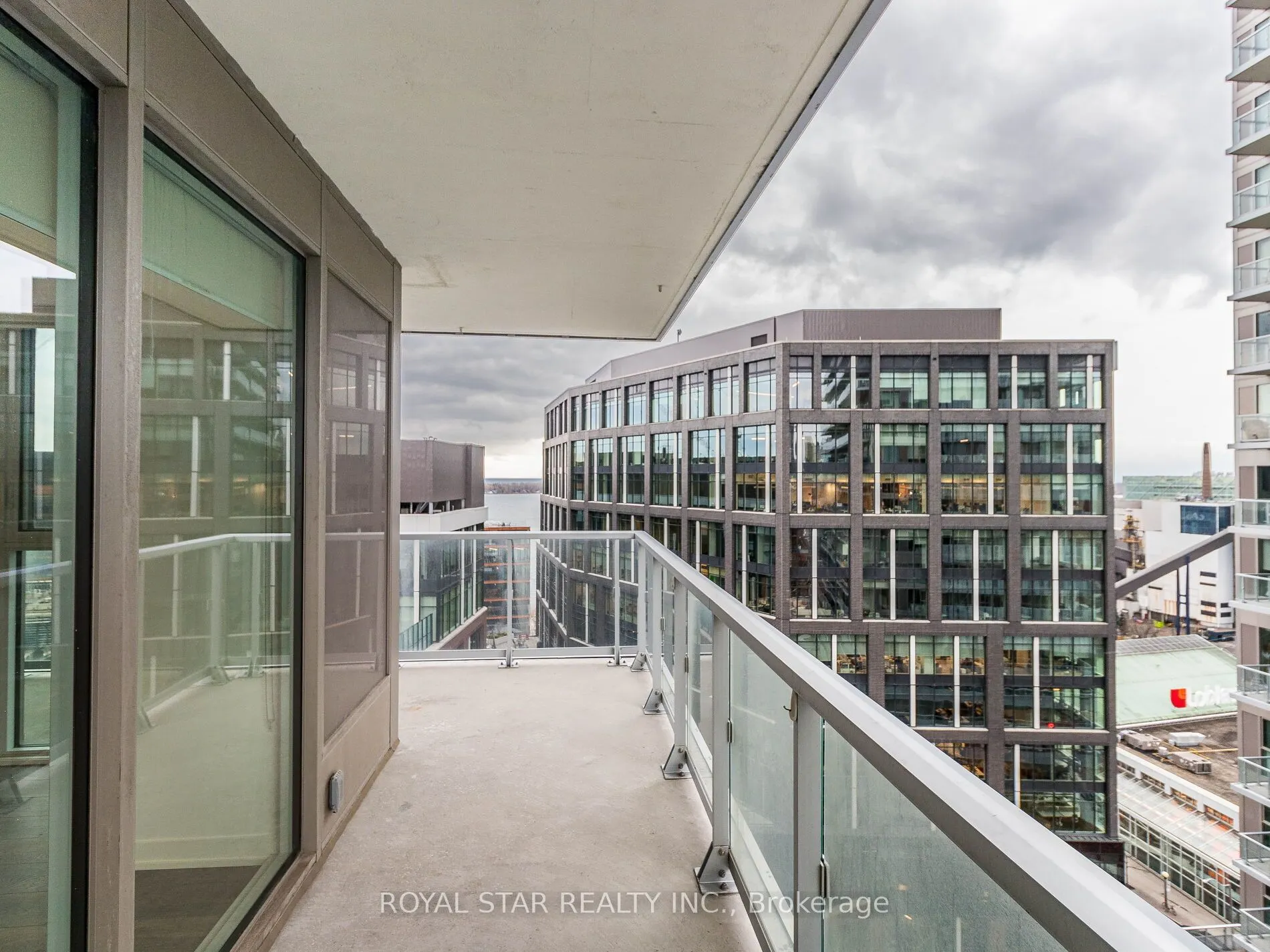 20 Richardson Street, #1305