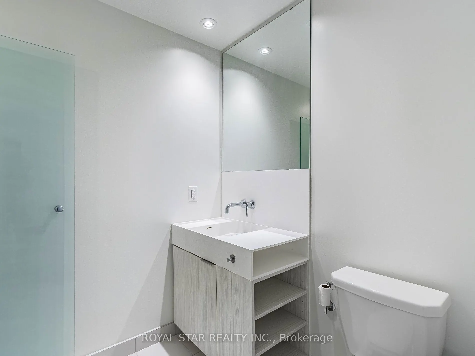 20 Richardson Street, #1305
