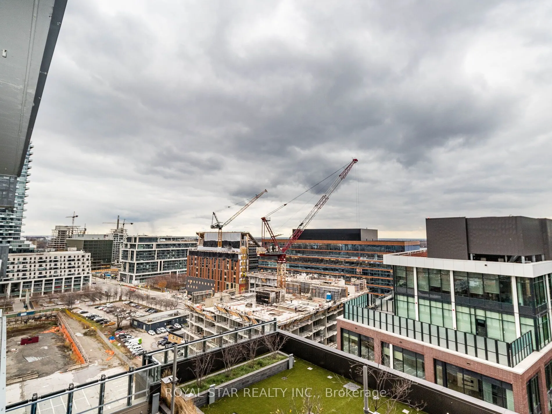 20 Richardson Street, #1305