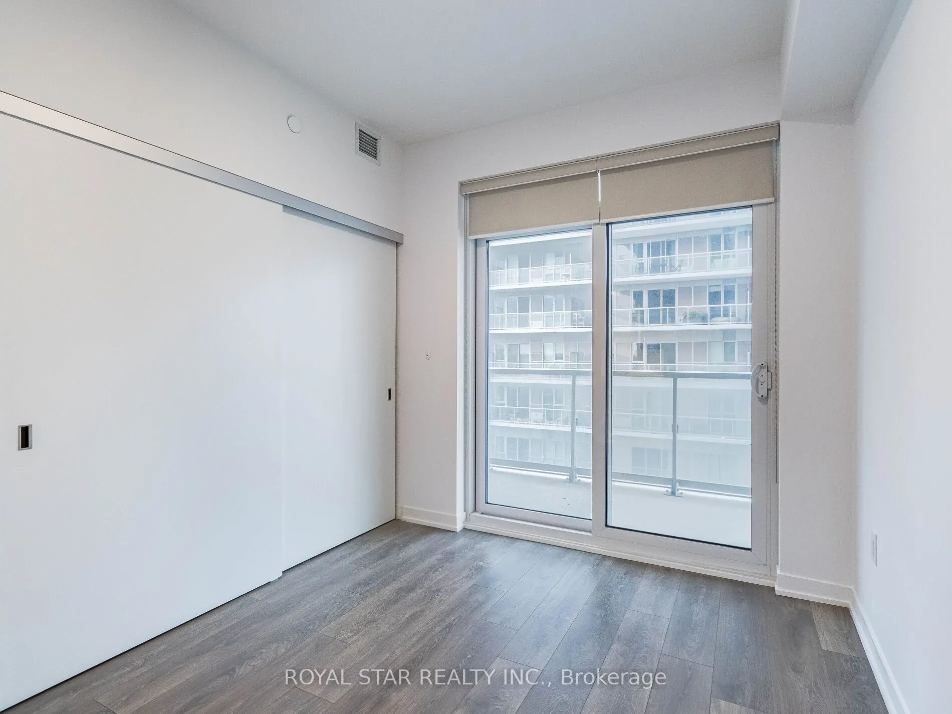 20 Richardson Street, #1305