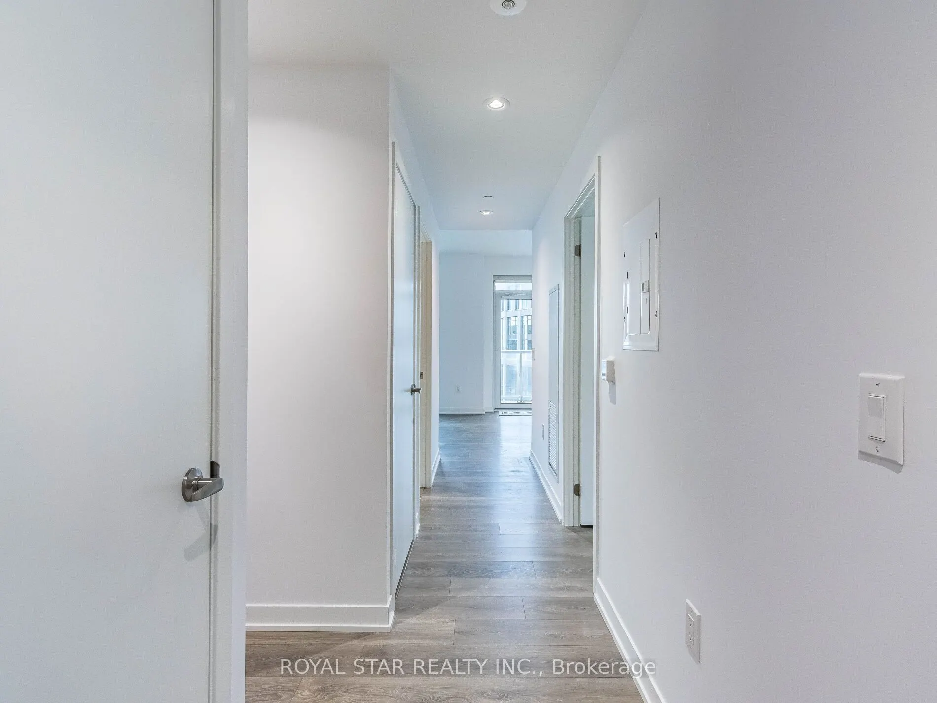 20 Richardson Street, #1305