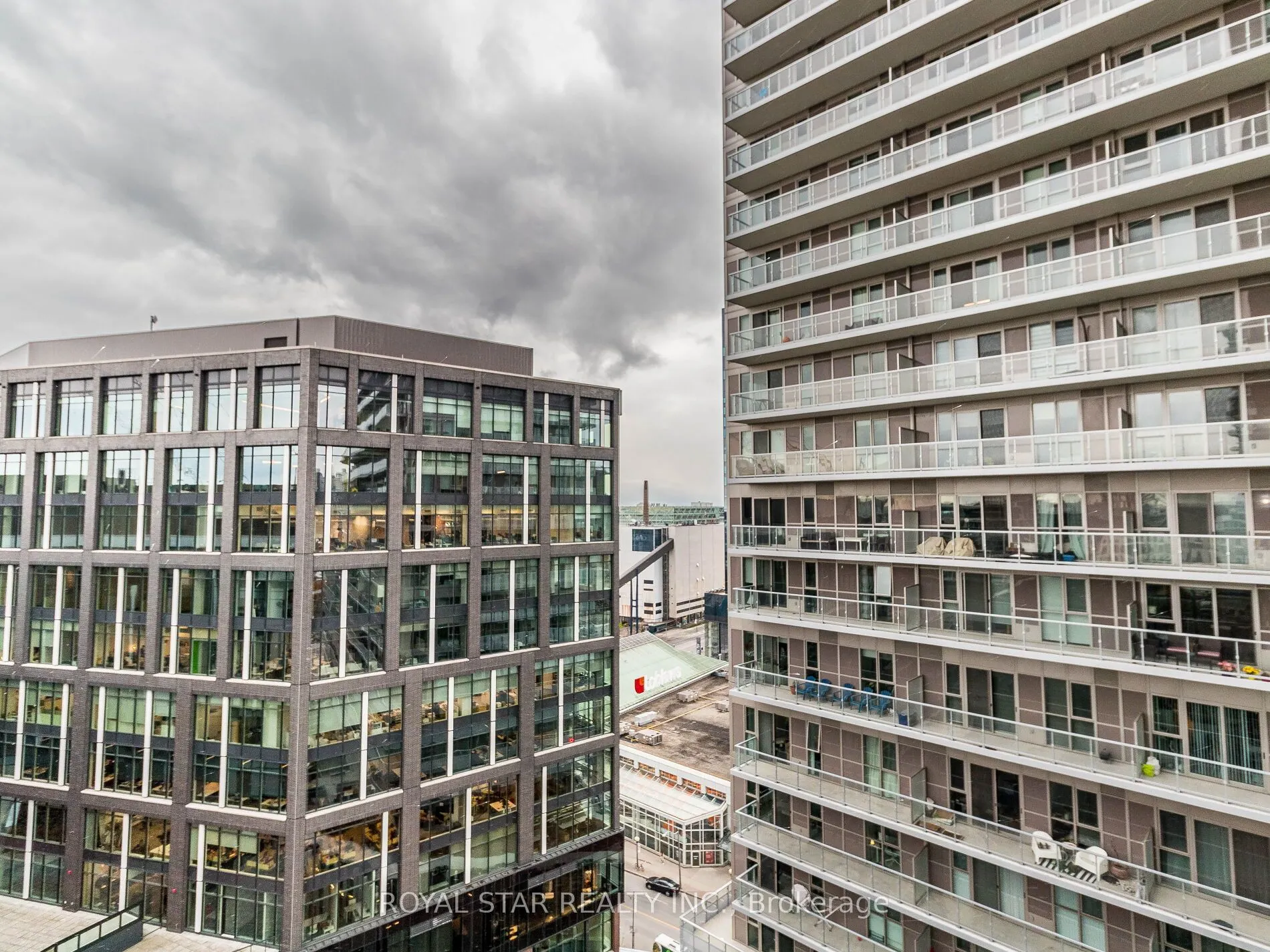 20 Richardson Street, #1305