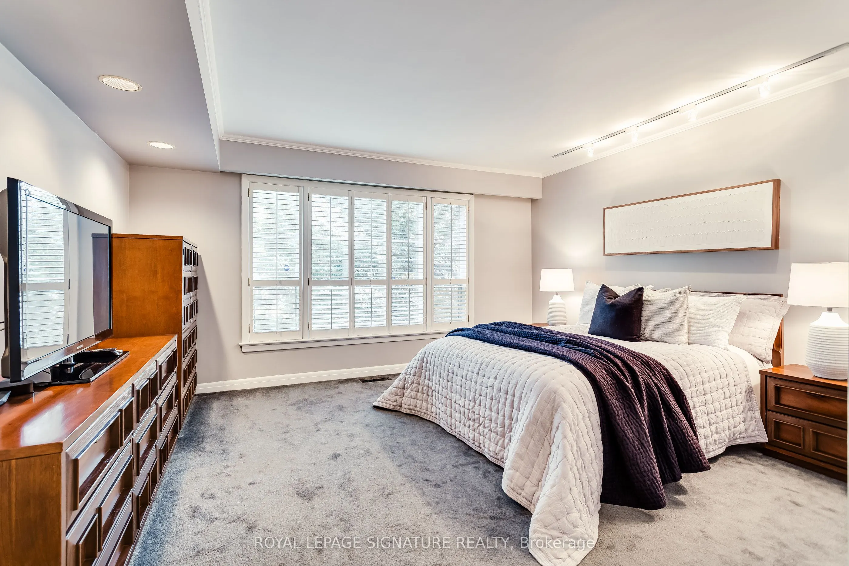 8 Honeywell Place