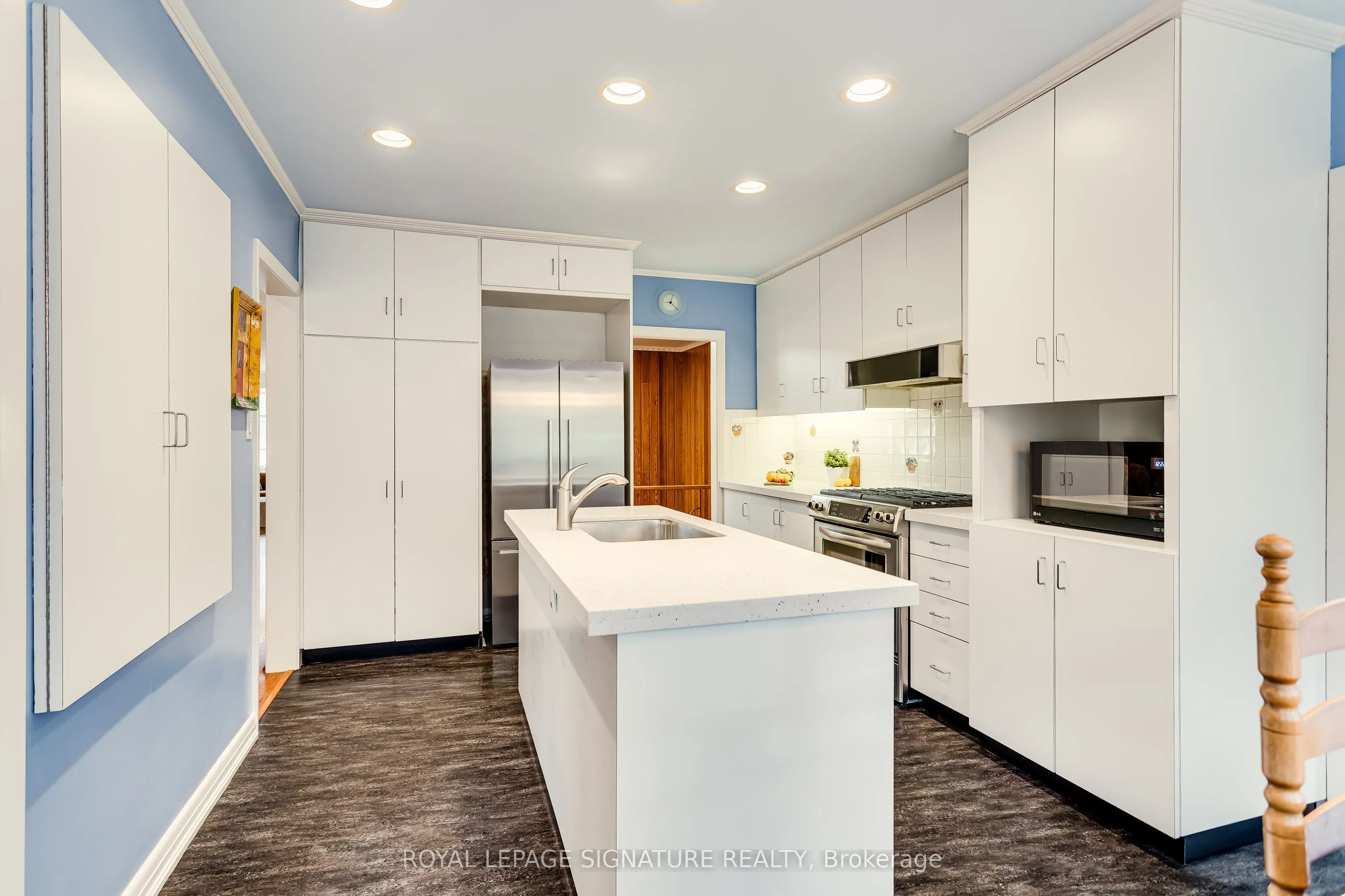 8 Honeywell Place