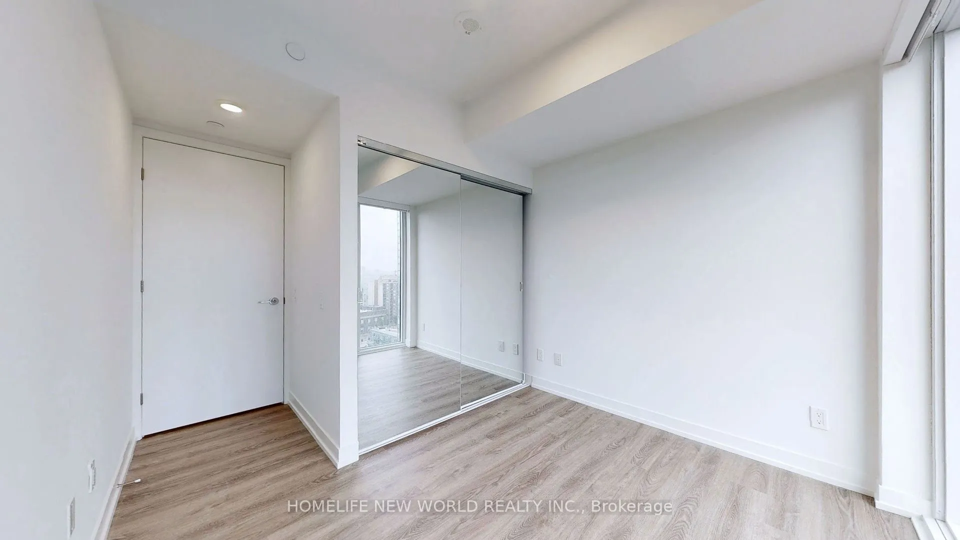 771 Yonge Street, #1908
