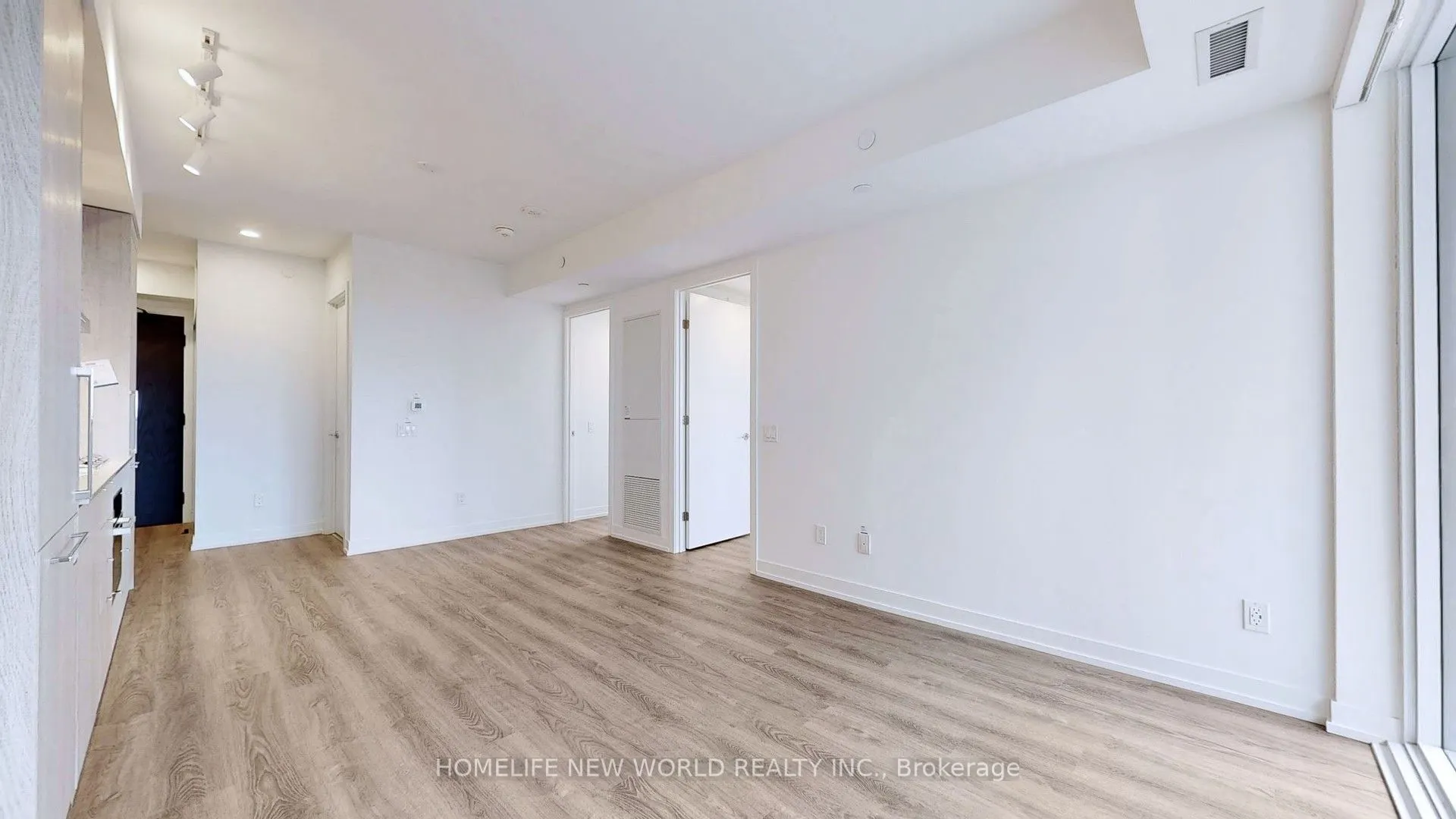 771 Yonge Street, #1908