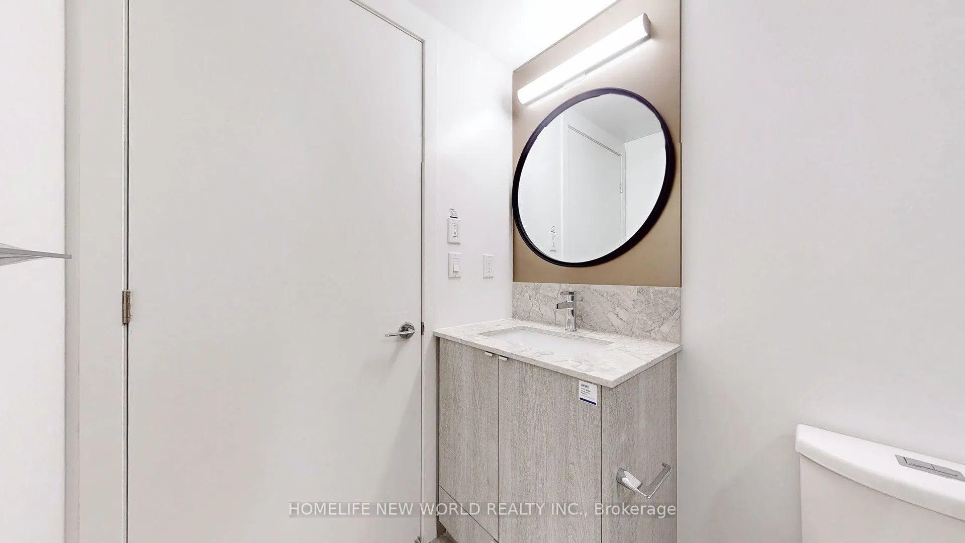 771 Yonge Street, #1908