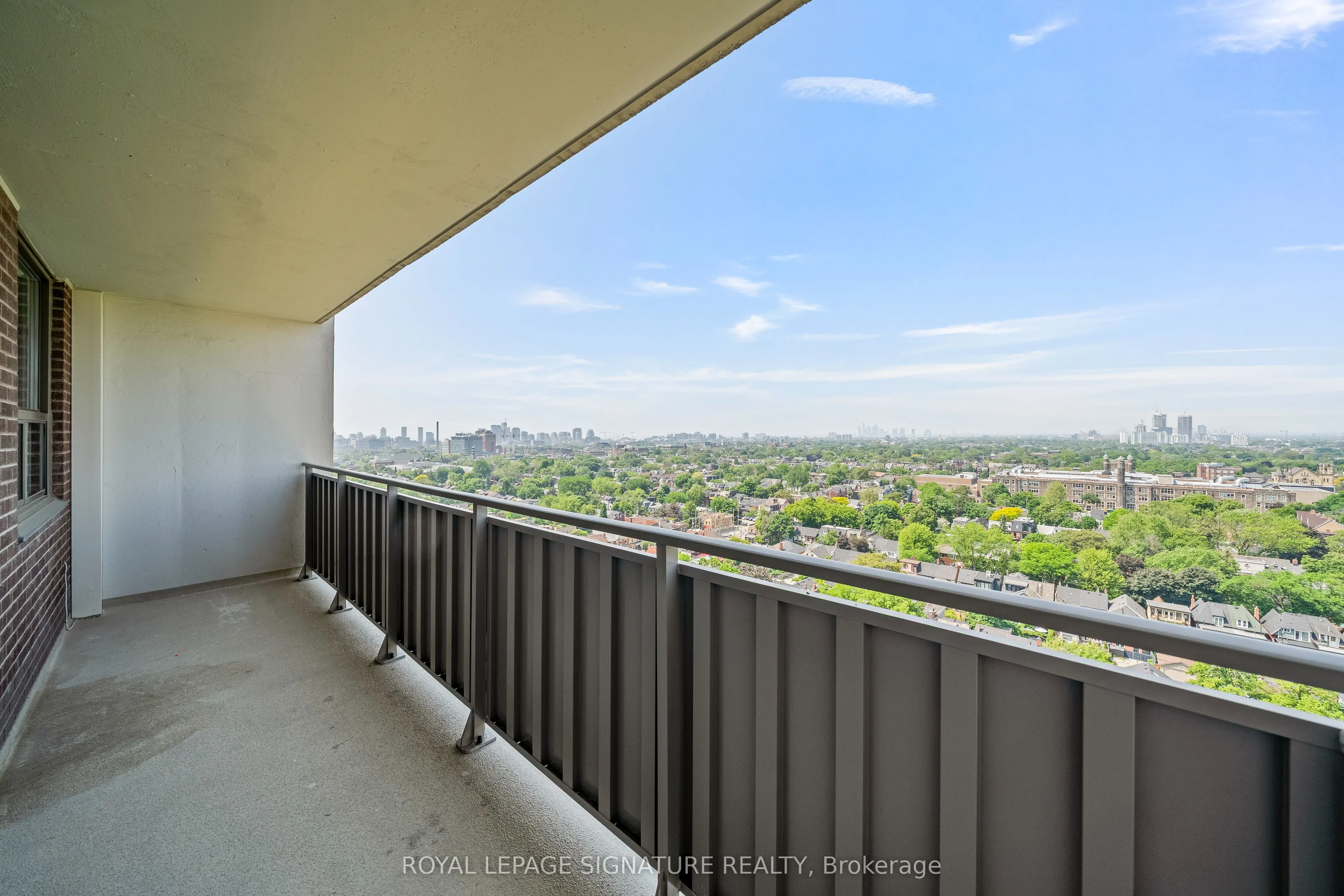 666 Spadina Avenue, #2501