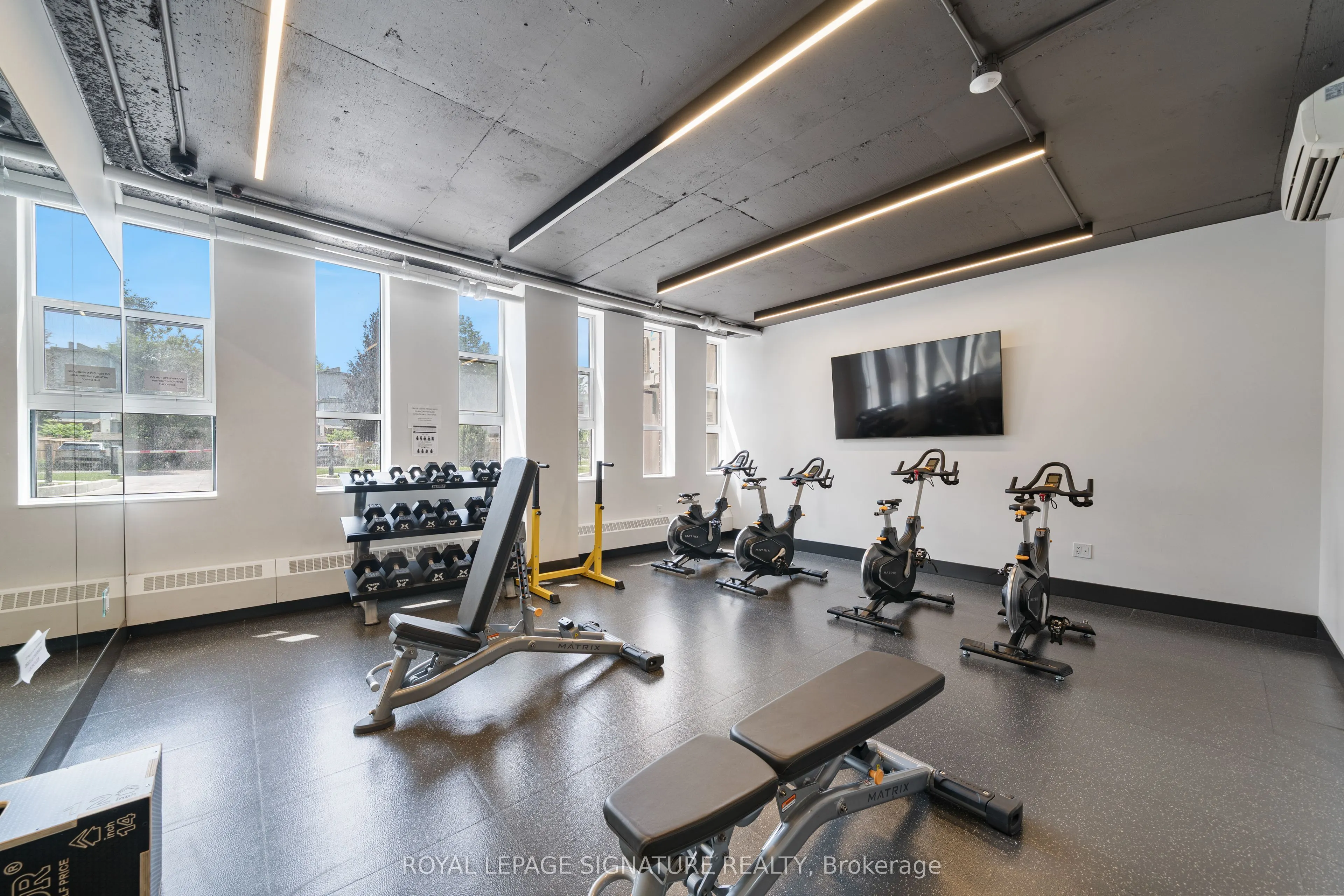 666 Spadina Avenue, #2501