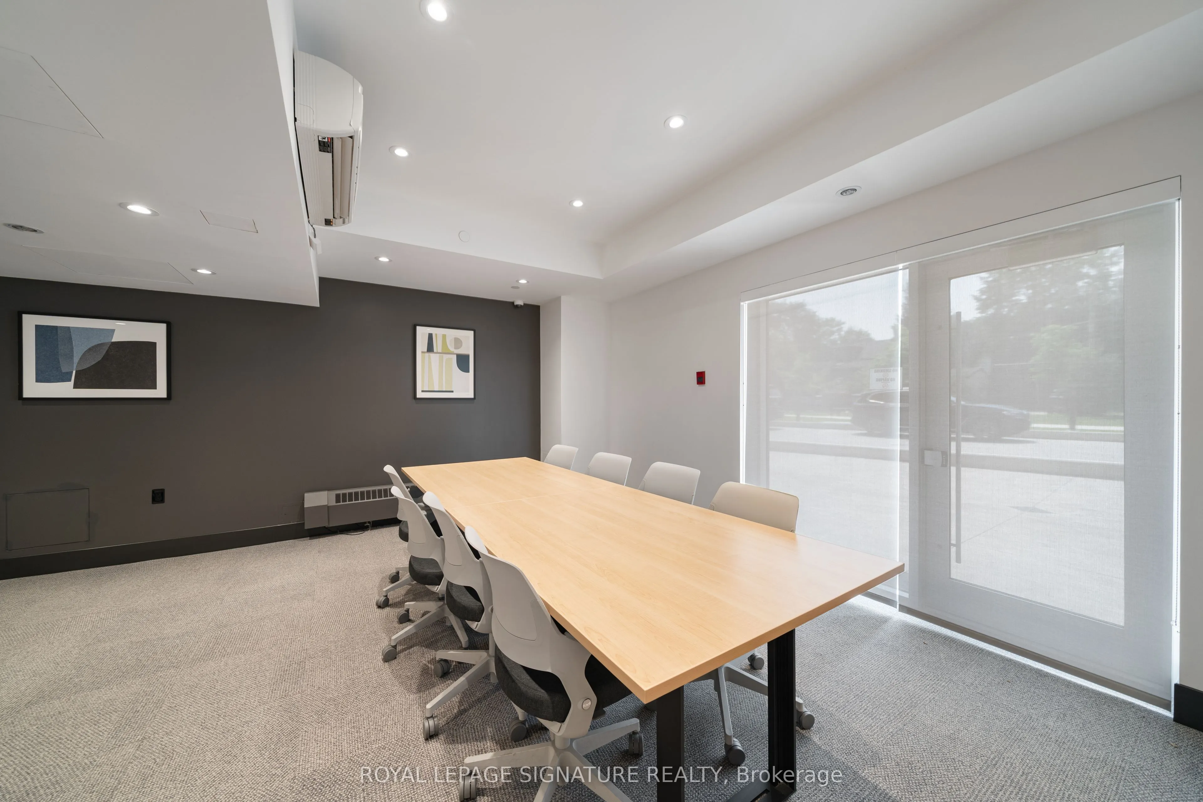 666 Spadina Avenue, #2501