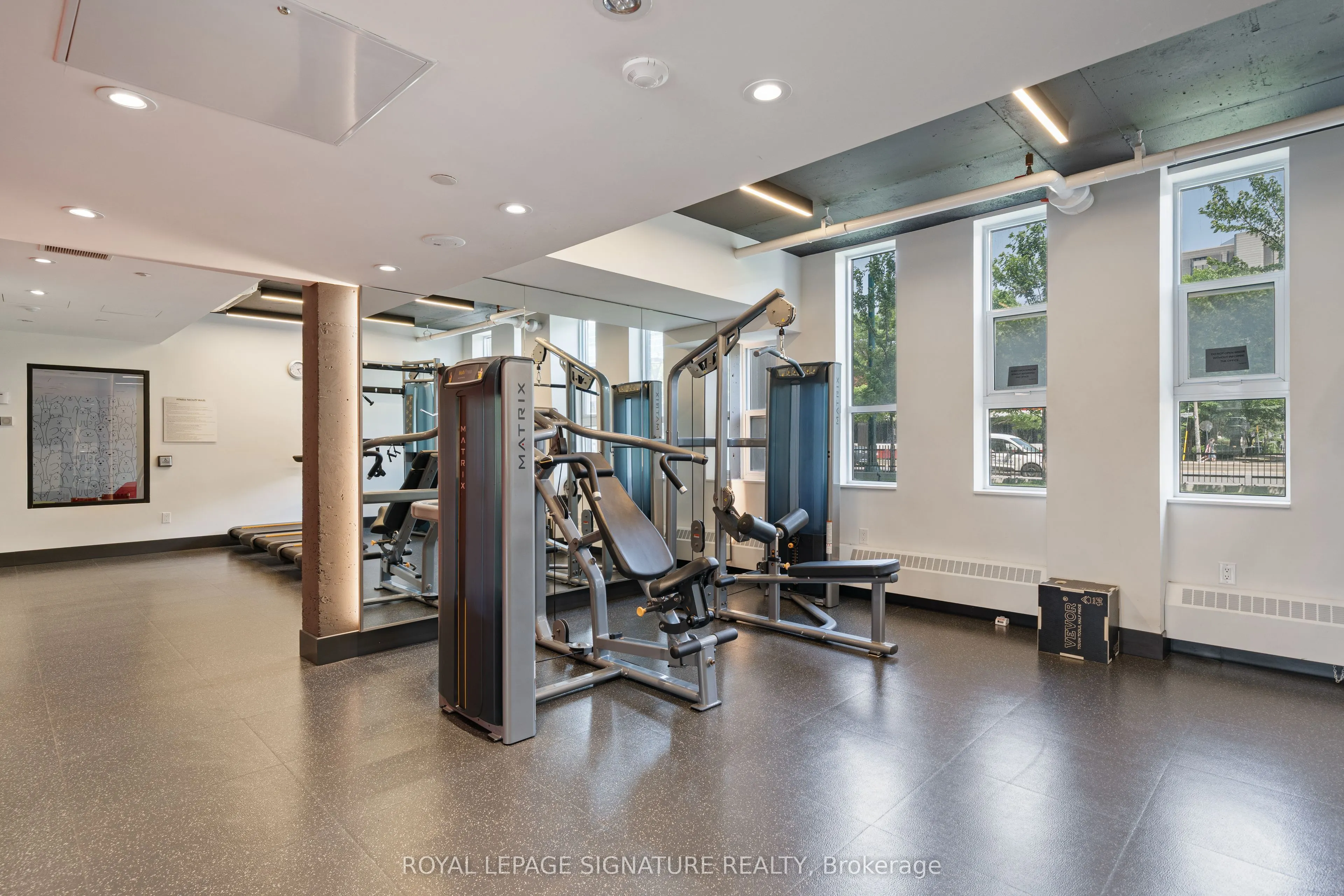 666 Spadina Avenue, #2501