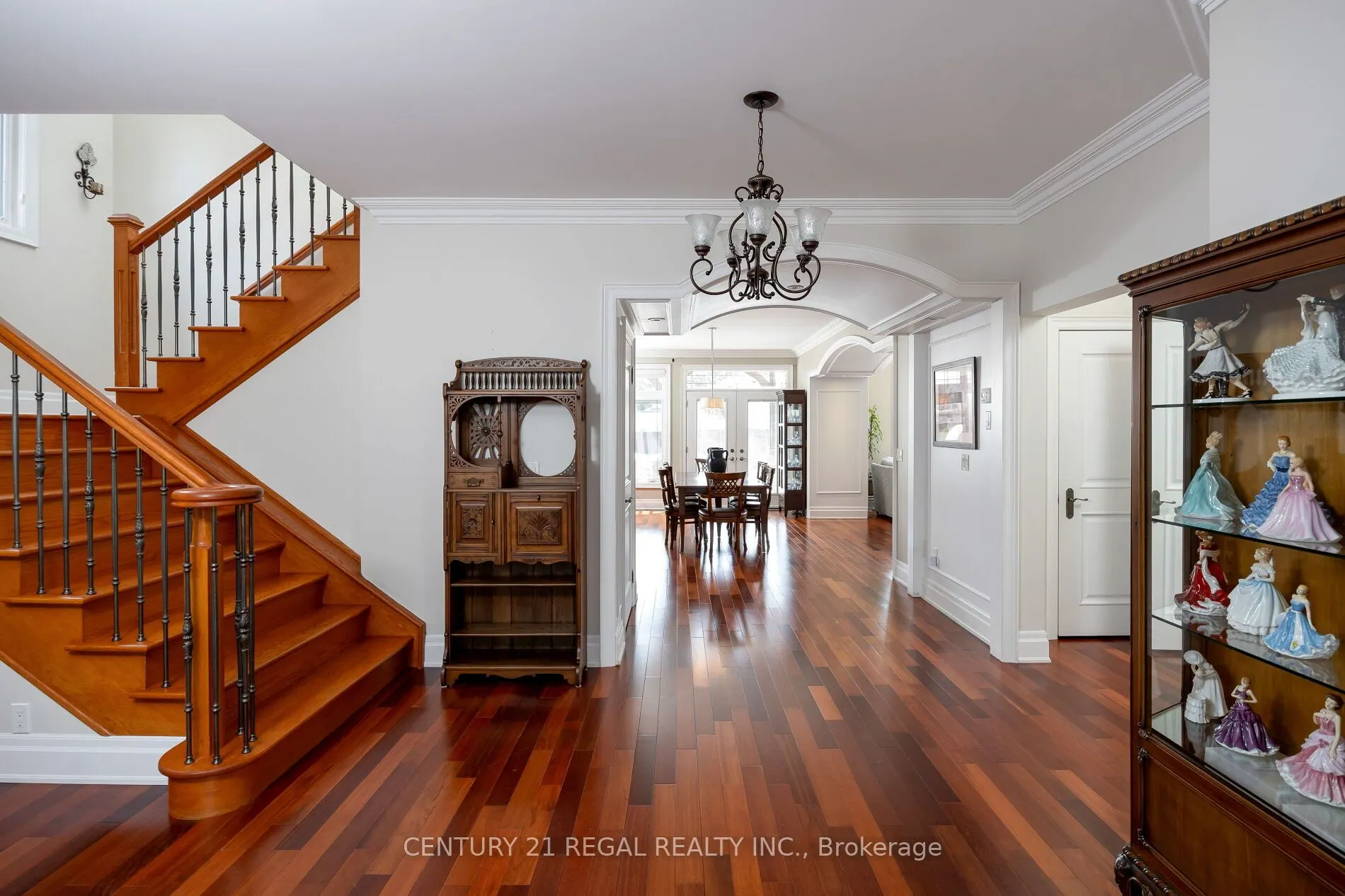 127 Sultana Avenue