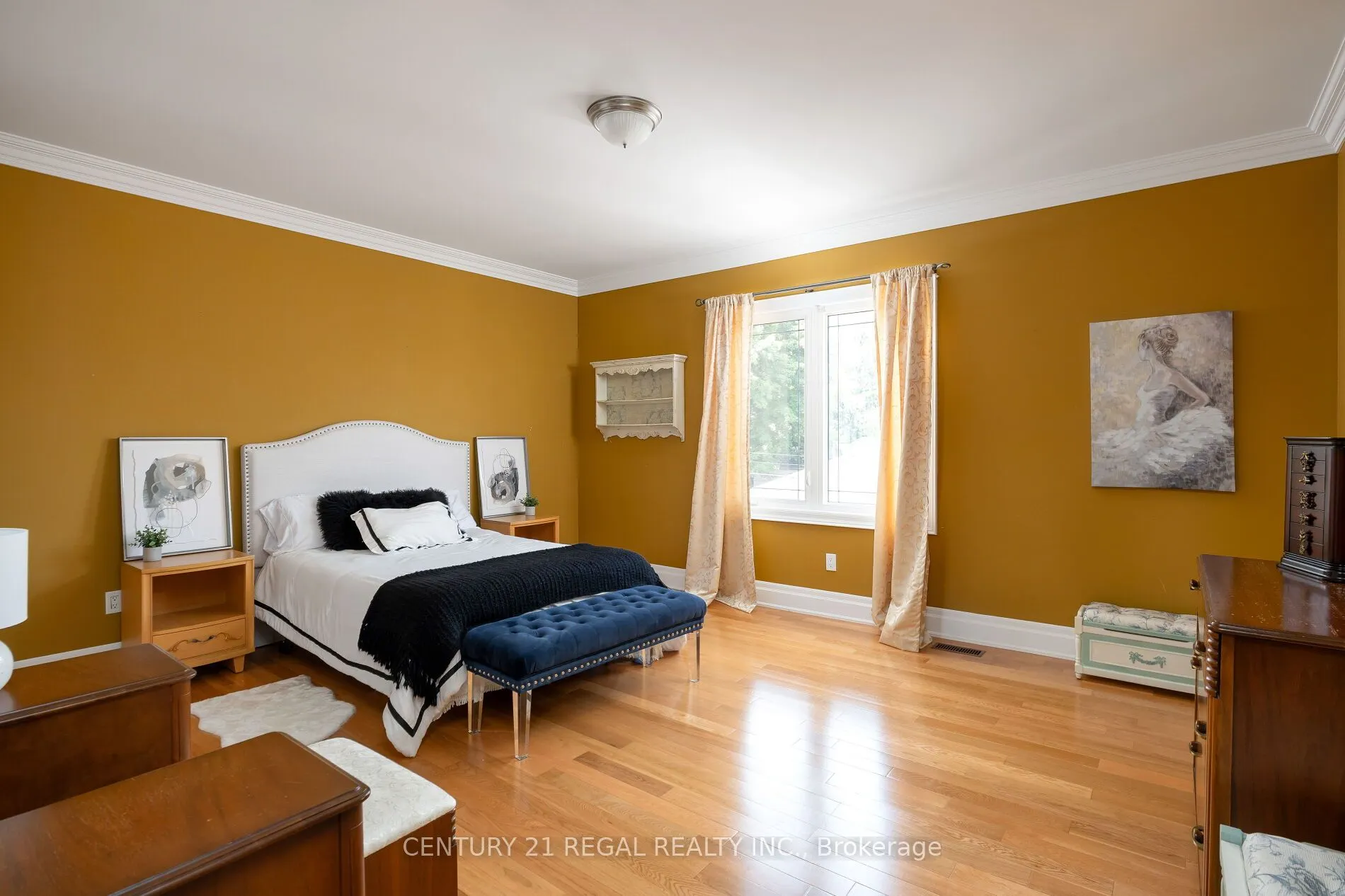 127 Sultana Avenue