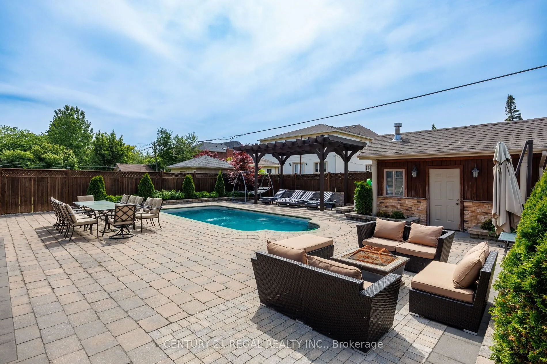 127 Sultana Avenue