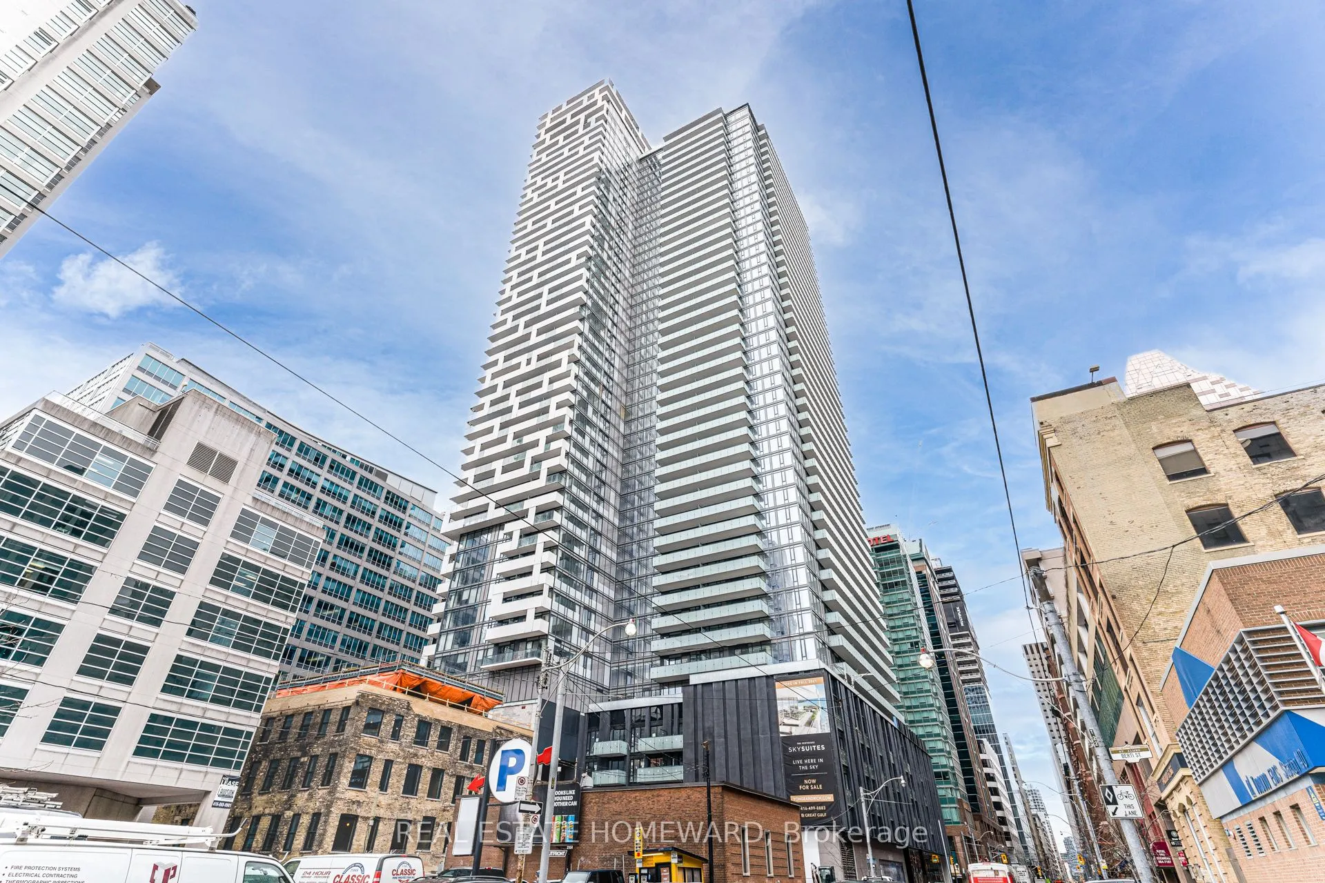 25 Richmond Street E, #1307
