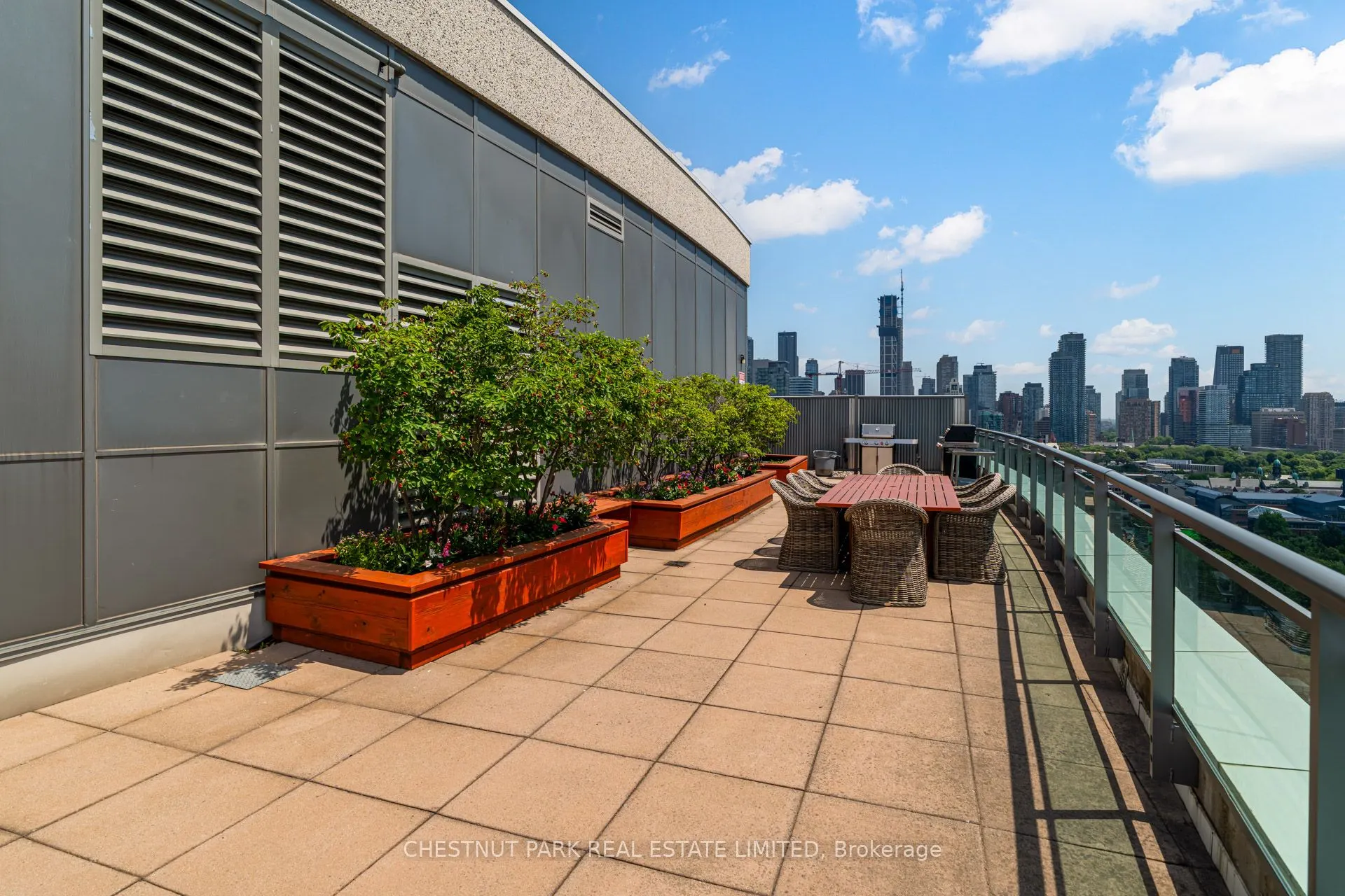 736 Spadina Avenue, #1711