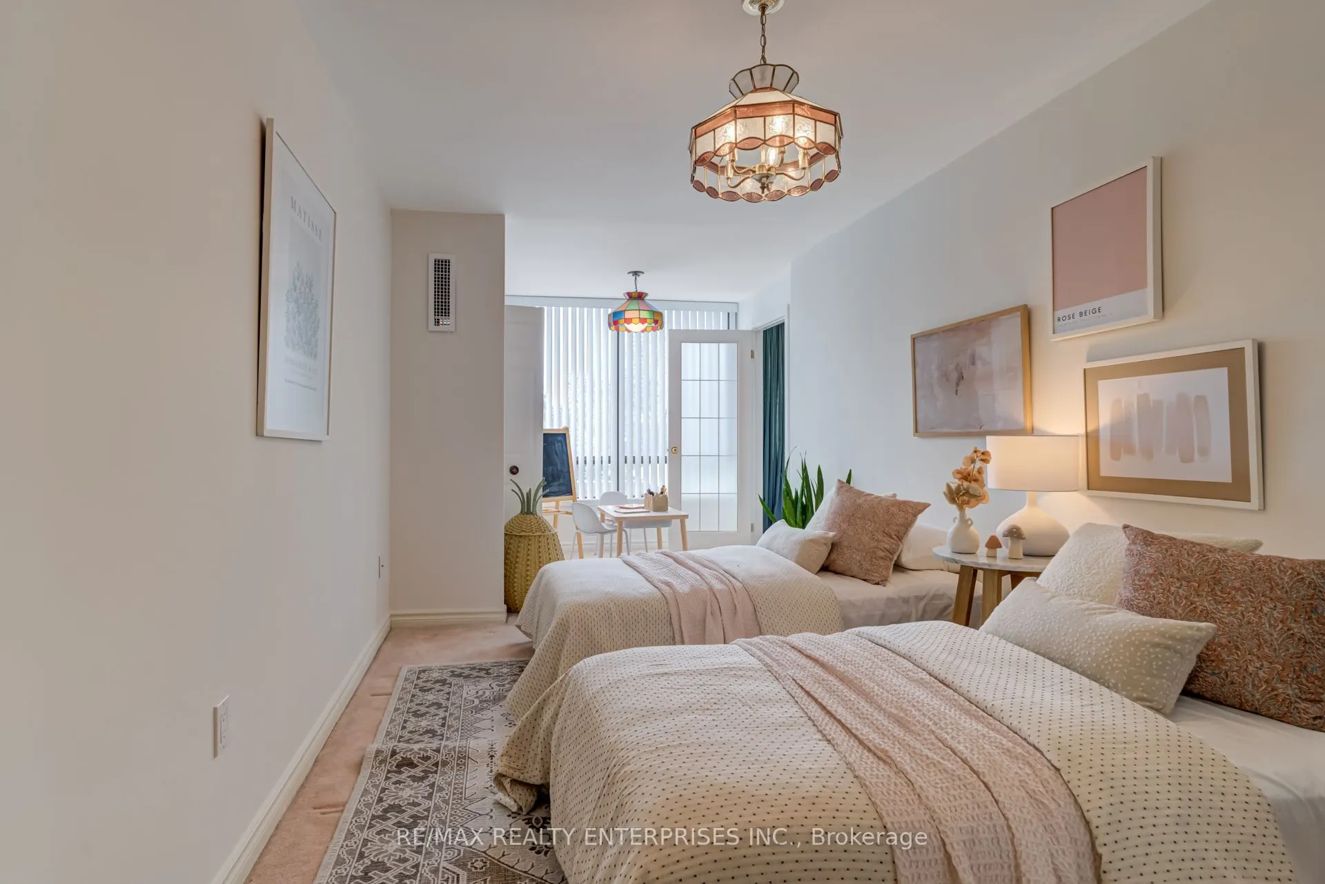 65 Skymark Drive, #204