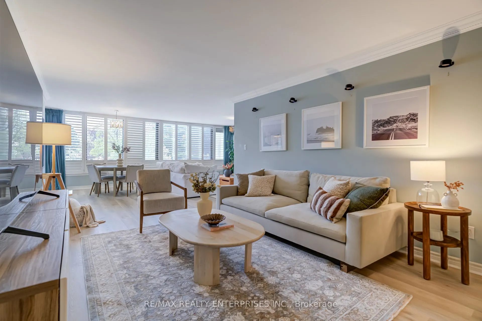 65 Skymark Drive, #204