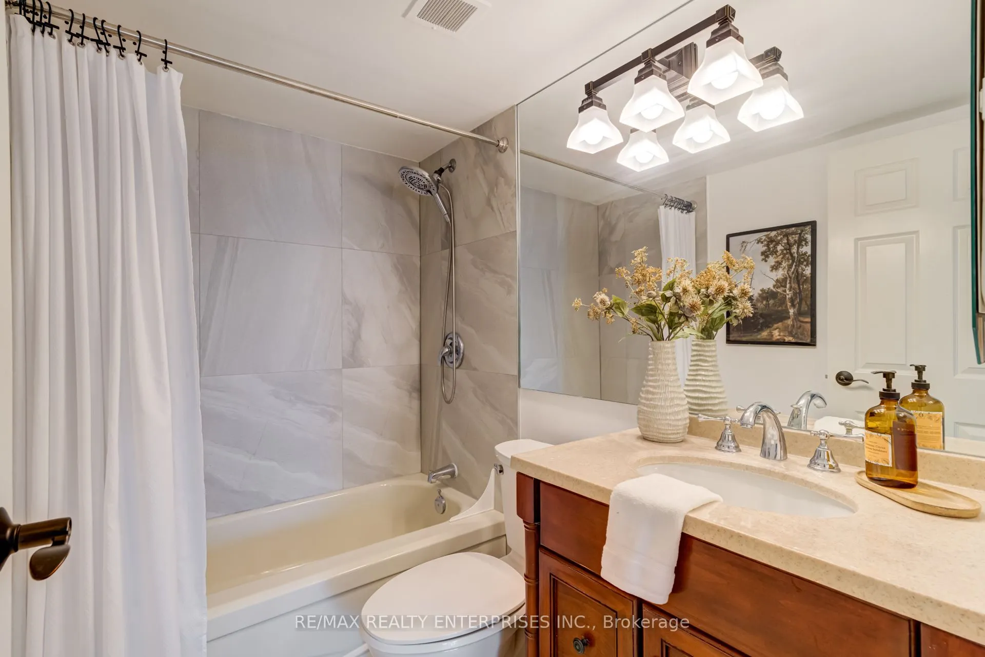 65 Skymark Drive, #204