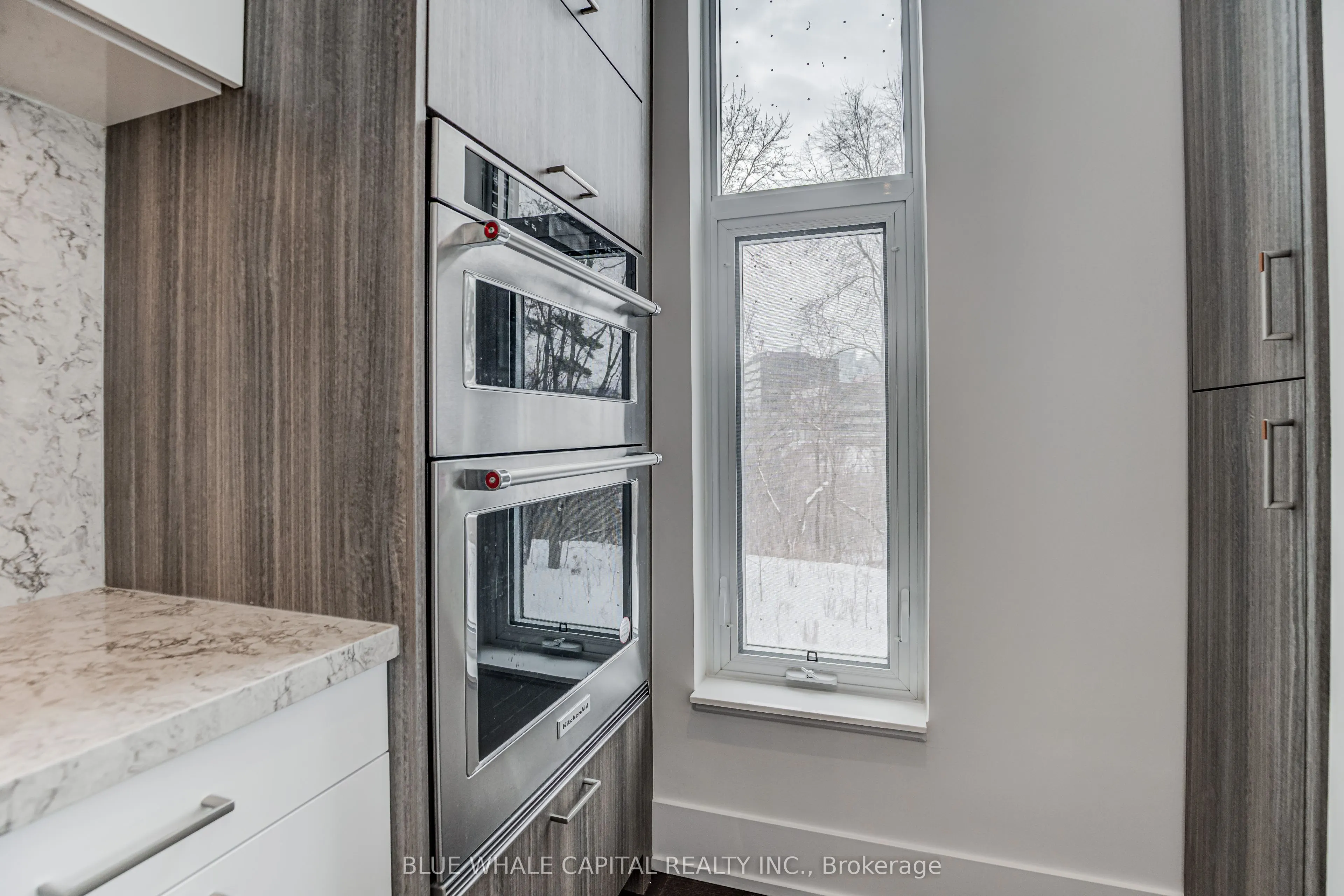 25 Adra Grado Way, #120