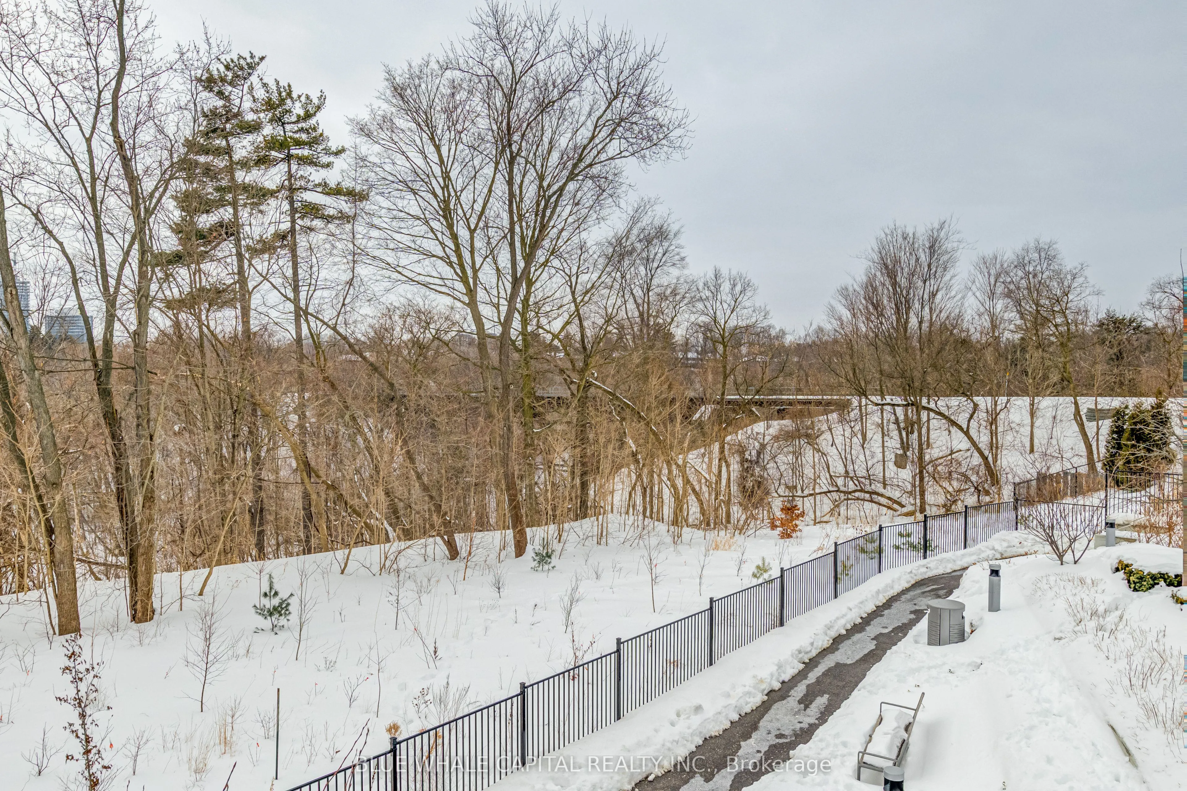 25 Adra Grado Way, #120