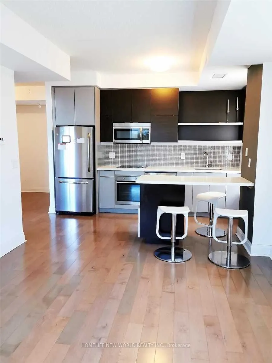 399 Spring Garden Avenue, #208